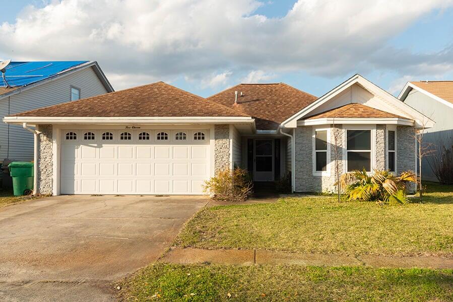 511 Woodland Park Circle Mary Esther FL 32569