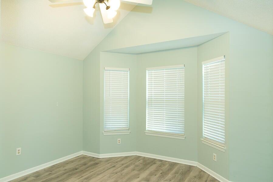 511 Woodland Park Circle Mary Esther FL 32569