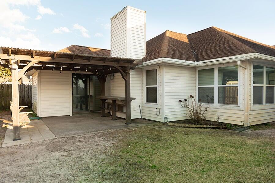 511 Woodland Park Circle Mary Esther FL 32569