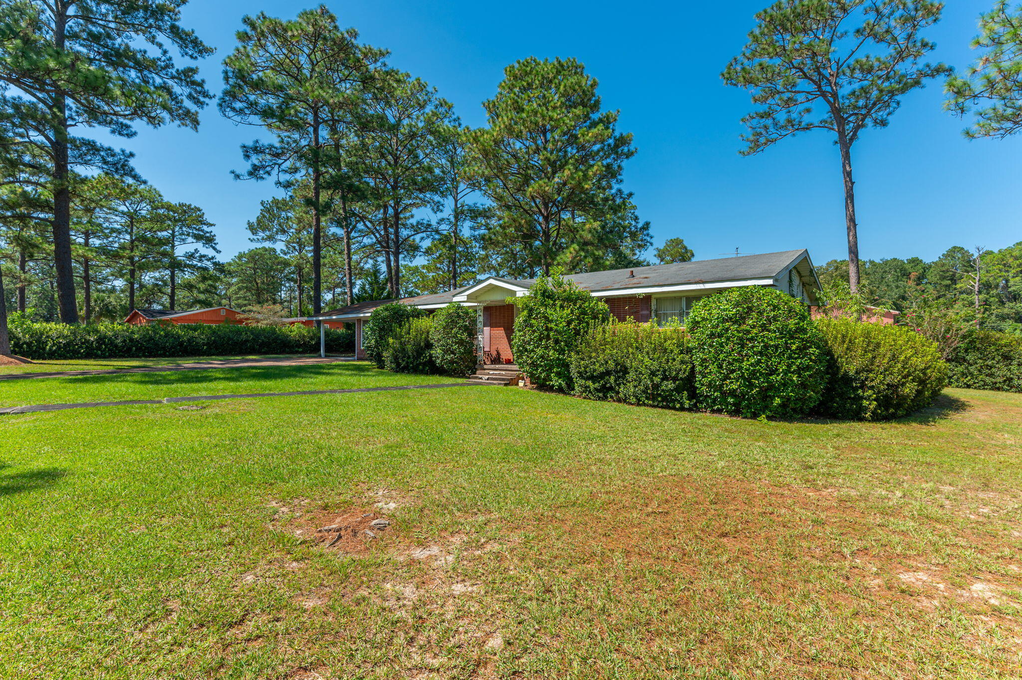 73 Oaklawn Square Defuniak Springs FL 32435