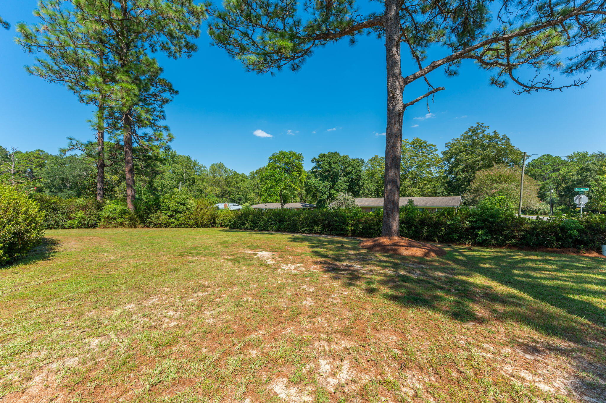 73 Oaklawn Square Defuniak Springs FL 32435
