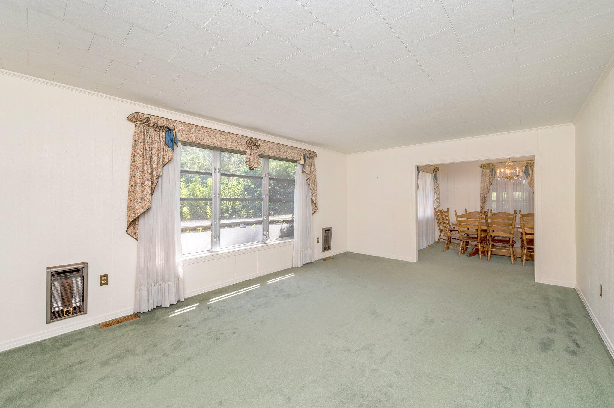 73 Oaklawn Square Defuniak Springs FL 32435