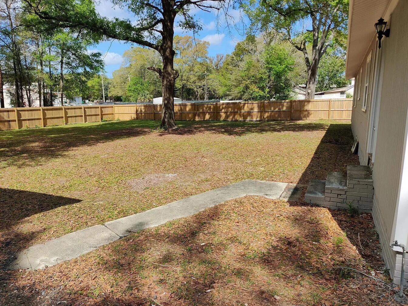 1088 Mapoles Street Crestview FL 32536