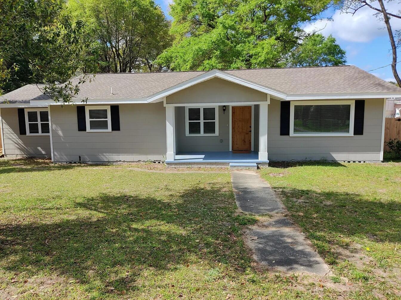 1088 Mapoles Street Crestview FL 32536