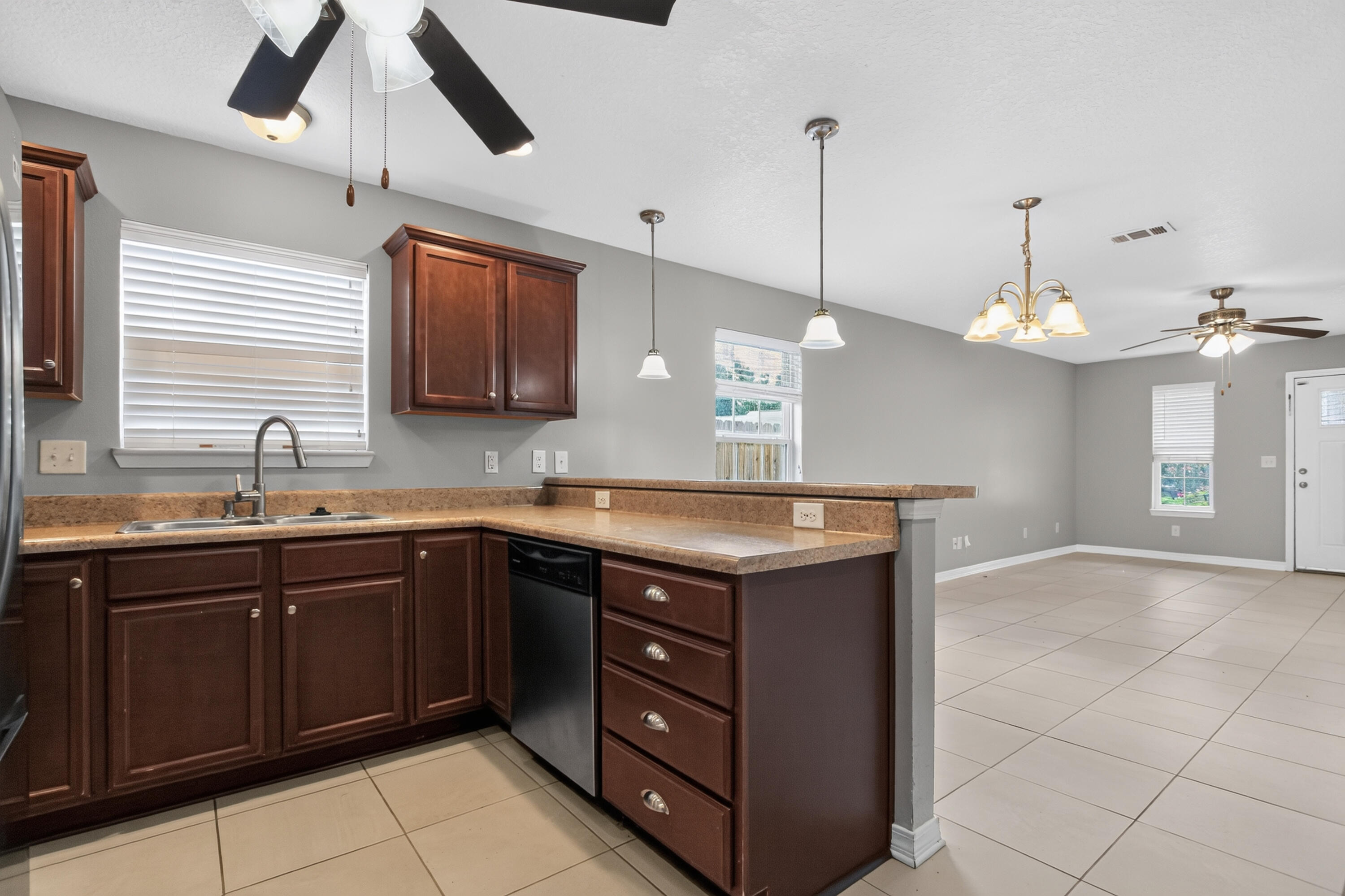 451 Eisenhower Drive Crestview FL 32539