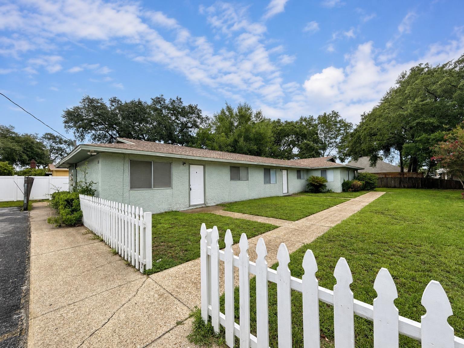 322 Pelham Road Fort Walton Beach FL 32547