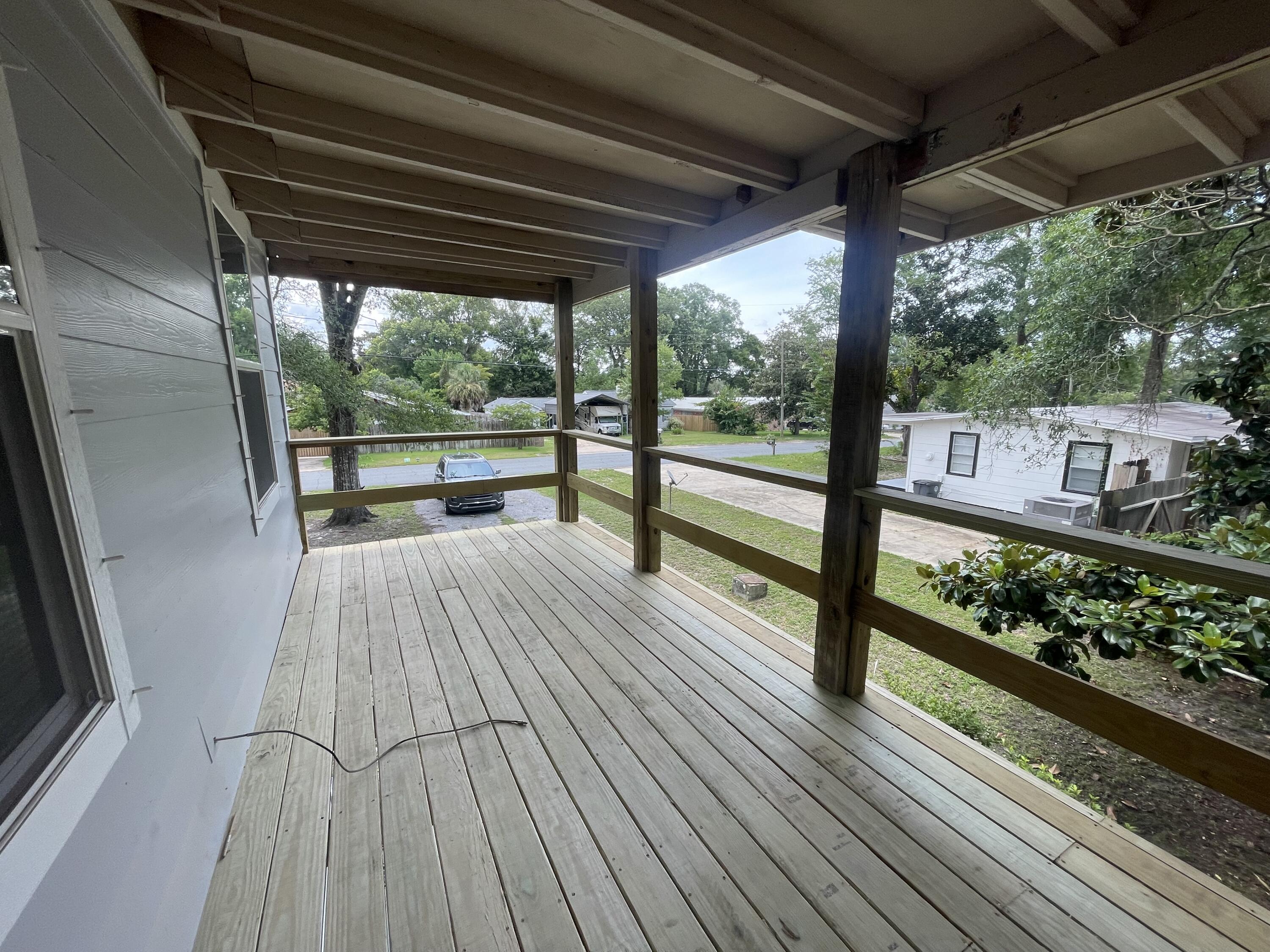205 Chicago Avenue Valparaiso FL 32580