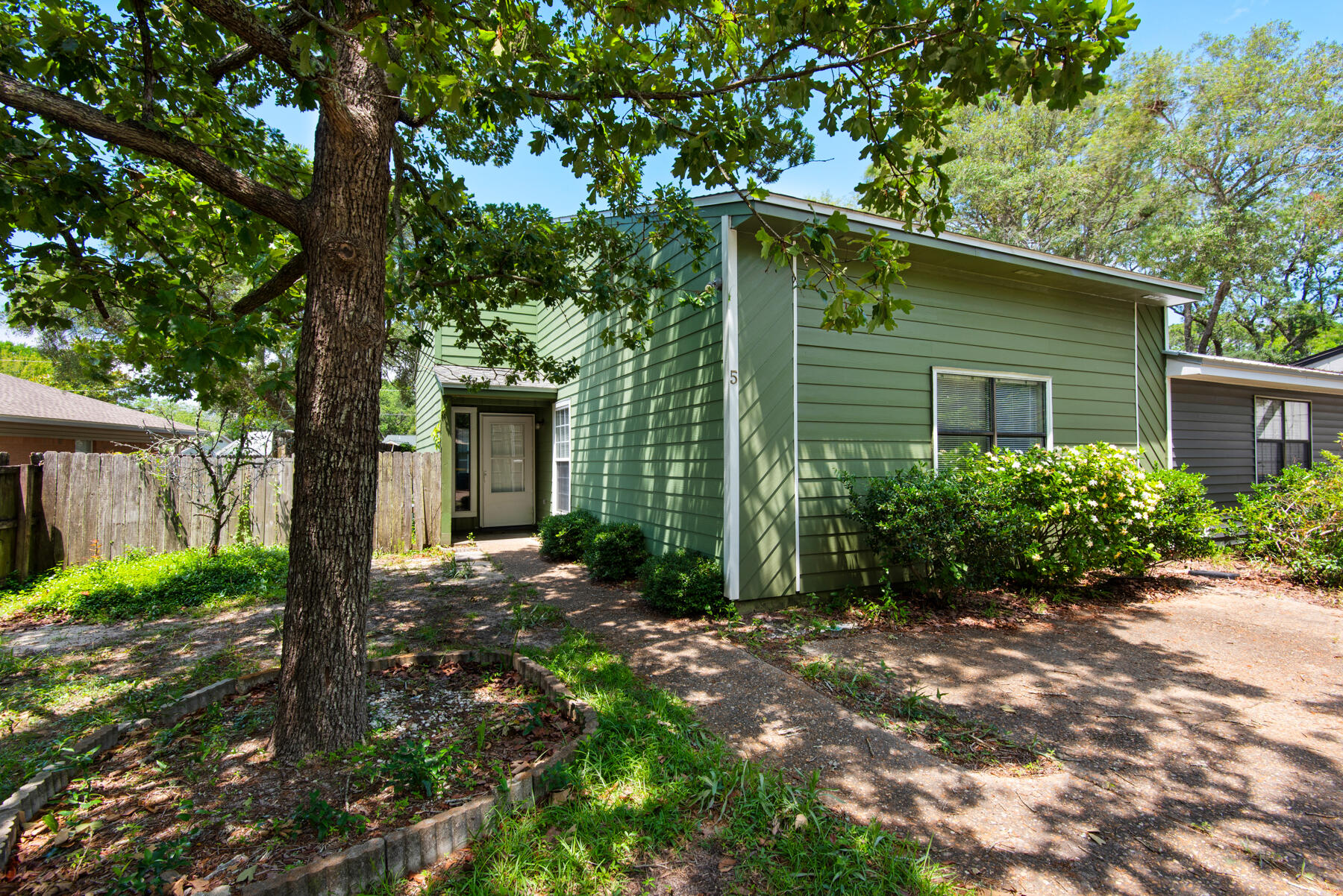 62 4th Avenue Shalimar FL 32579