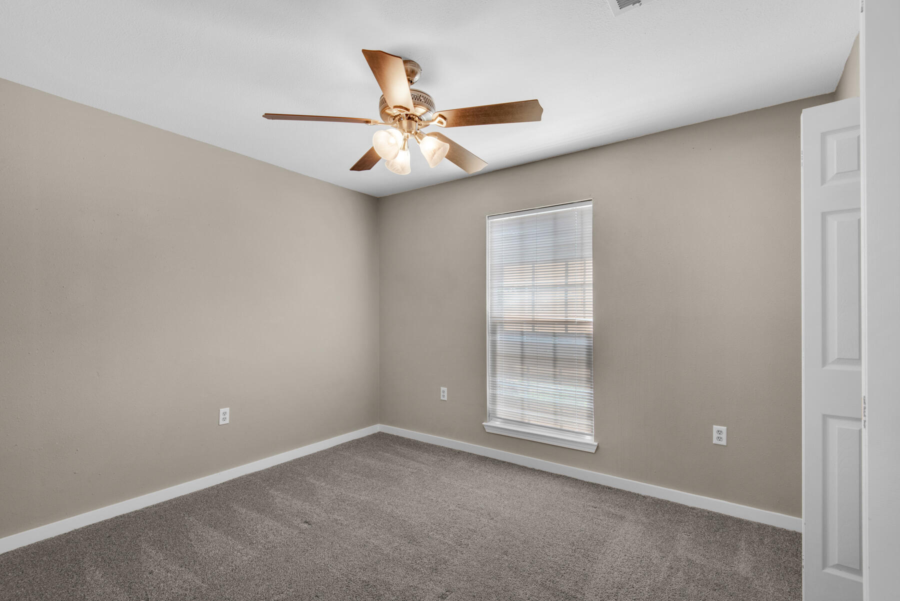 62 4th Avenue Shalimar FL 32579