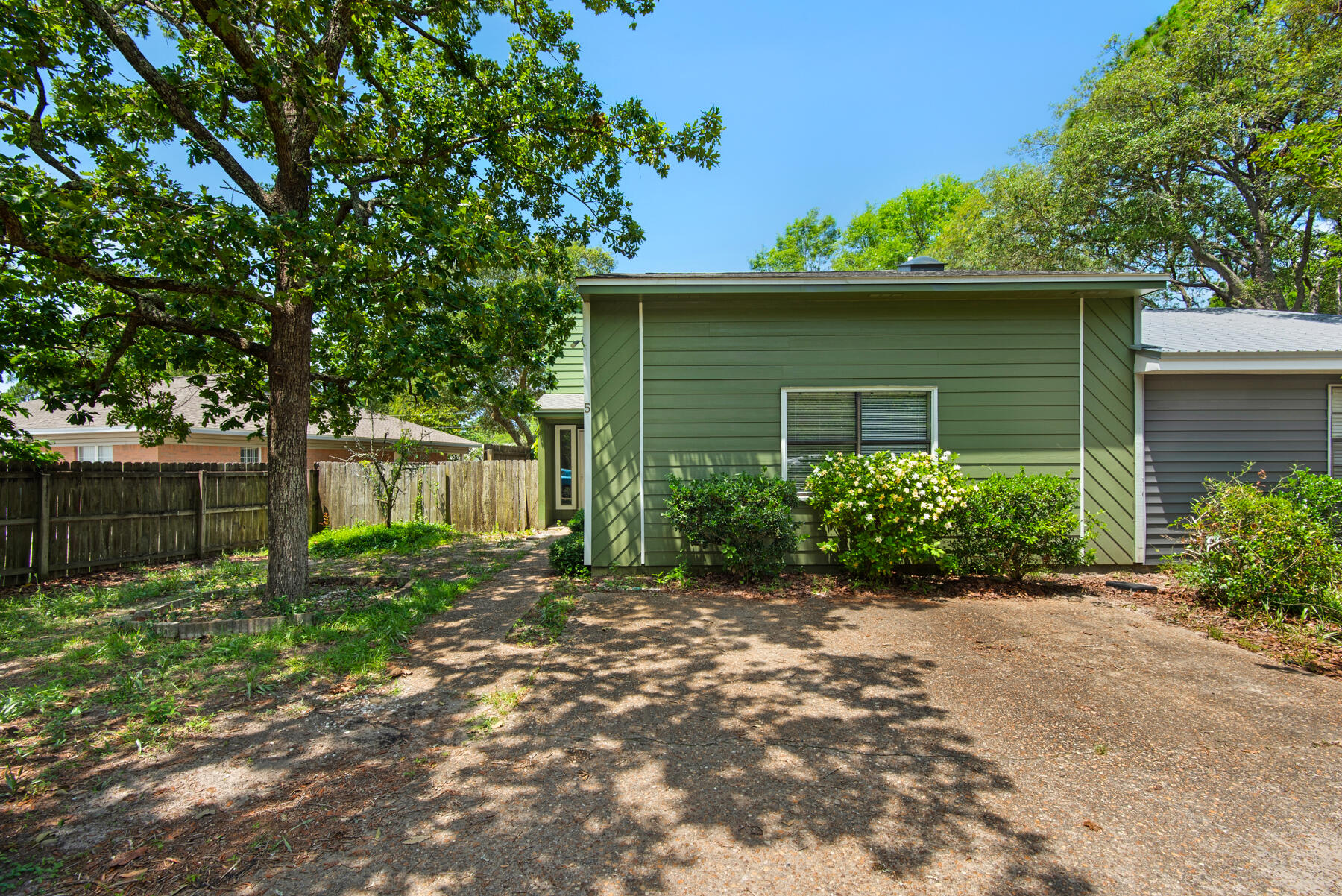 62 4th Avenue Shalimar FL 32579