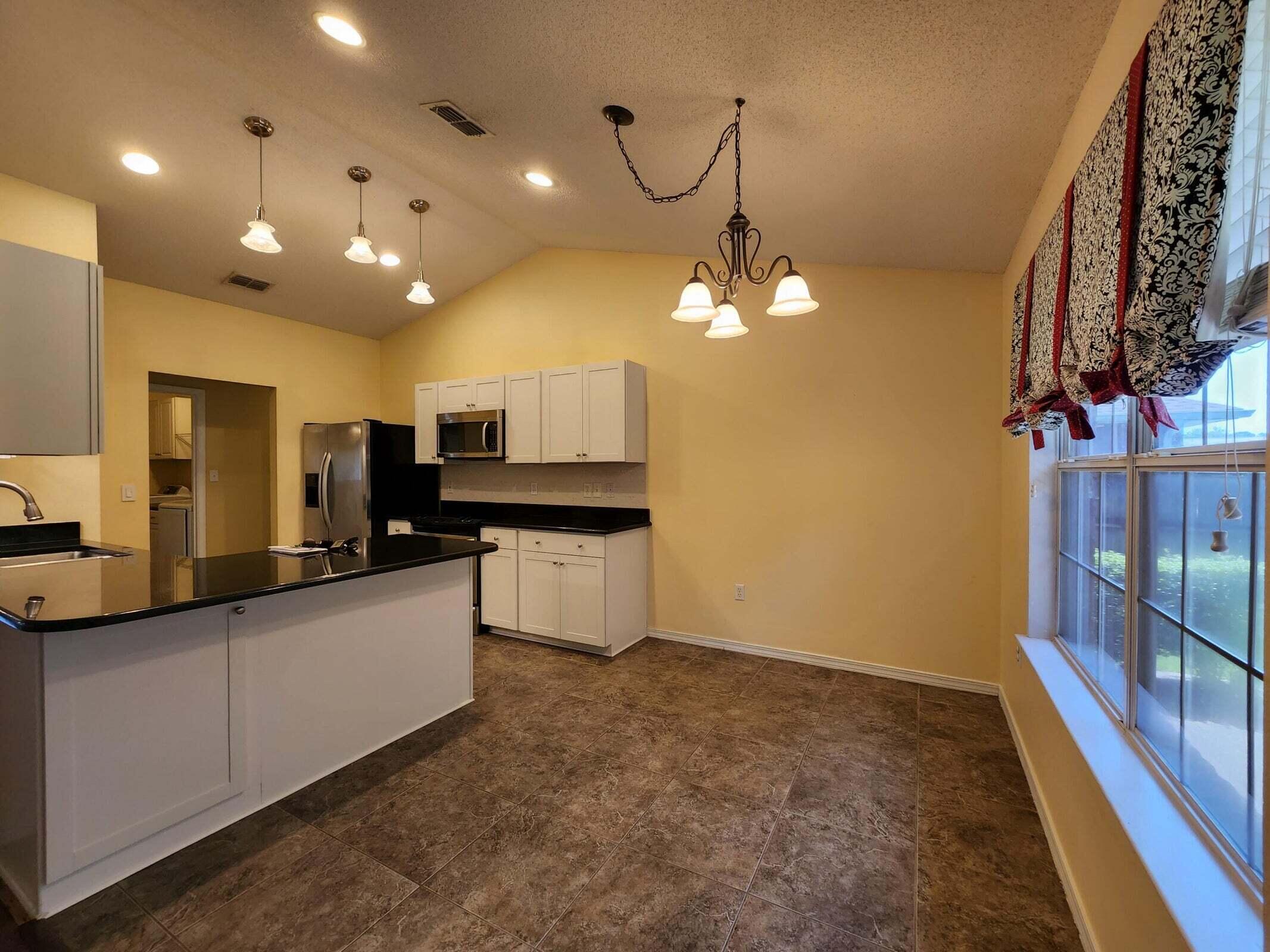 2359 Heritage Circle Navarre FL 32566