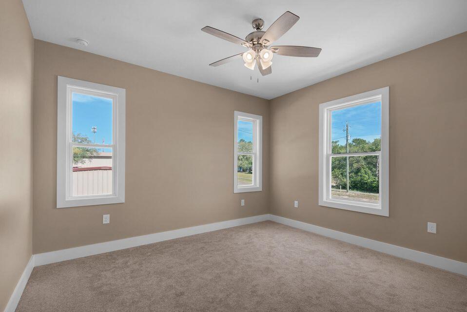 431 Adams Avenue Valparaiso FL 32580