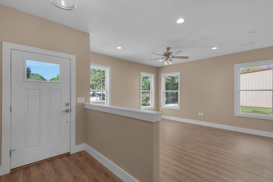 431 Adams Avenue Valparaiso FL 32580