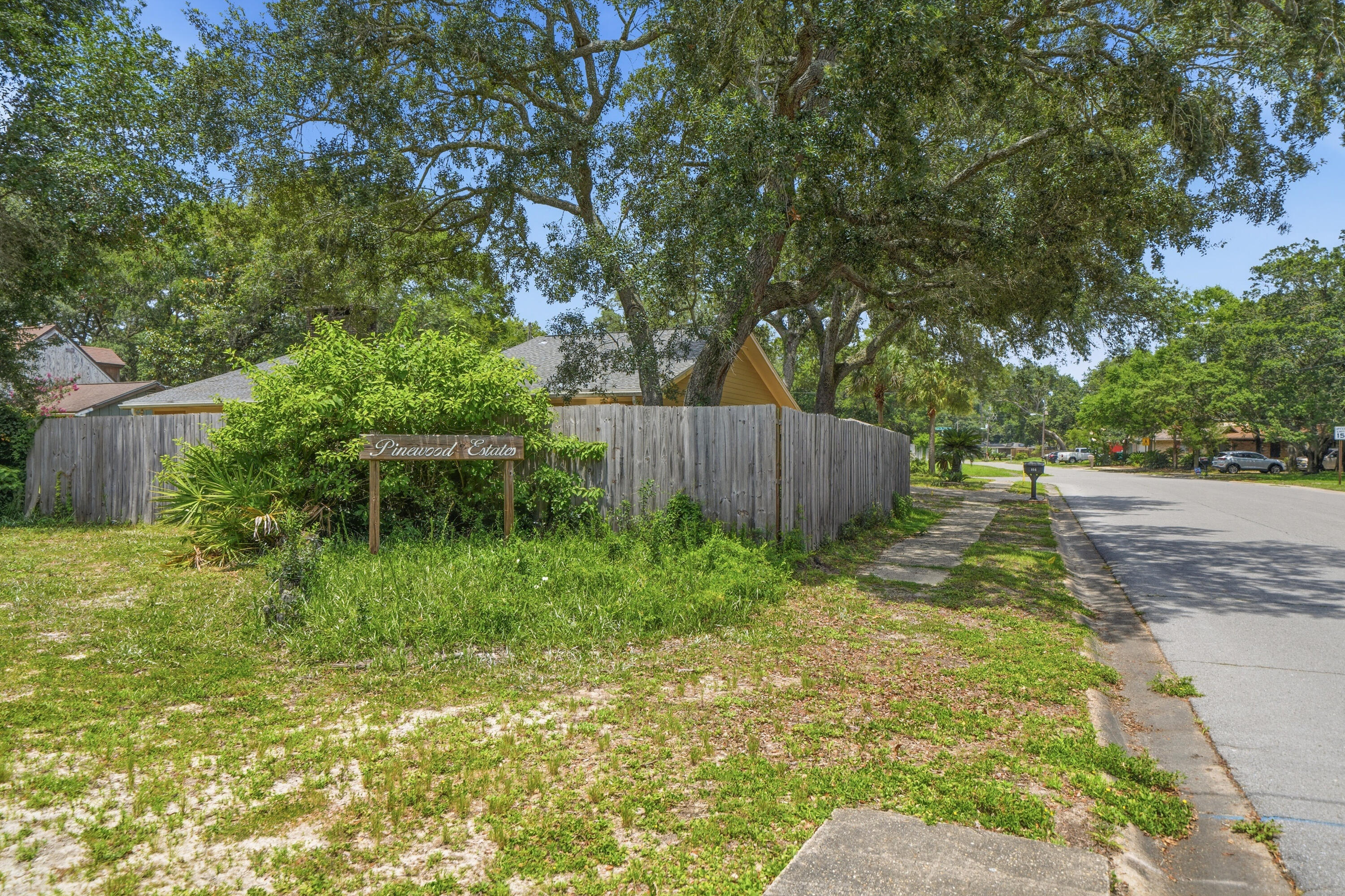 942 Rue De Palms Drive Niceville FL 32578