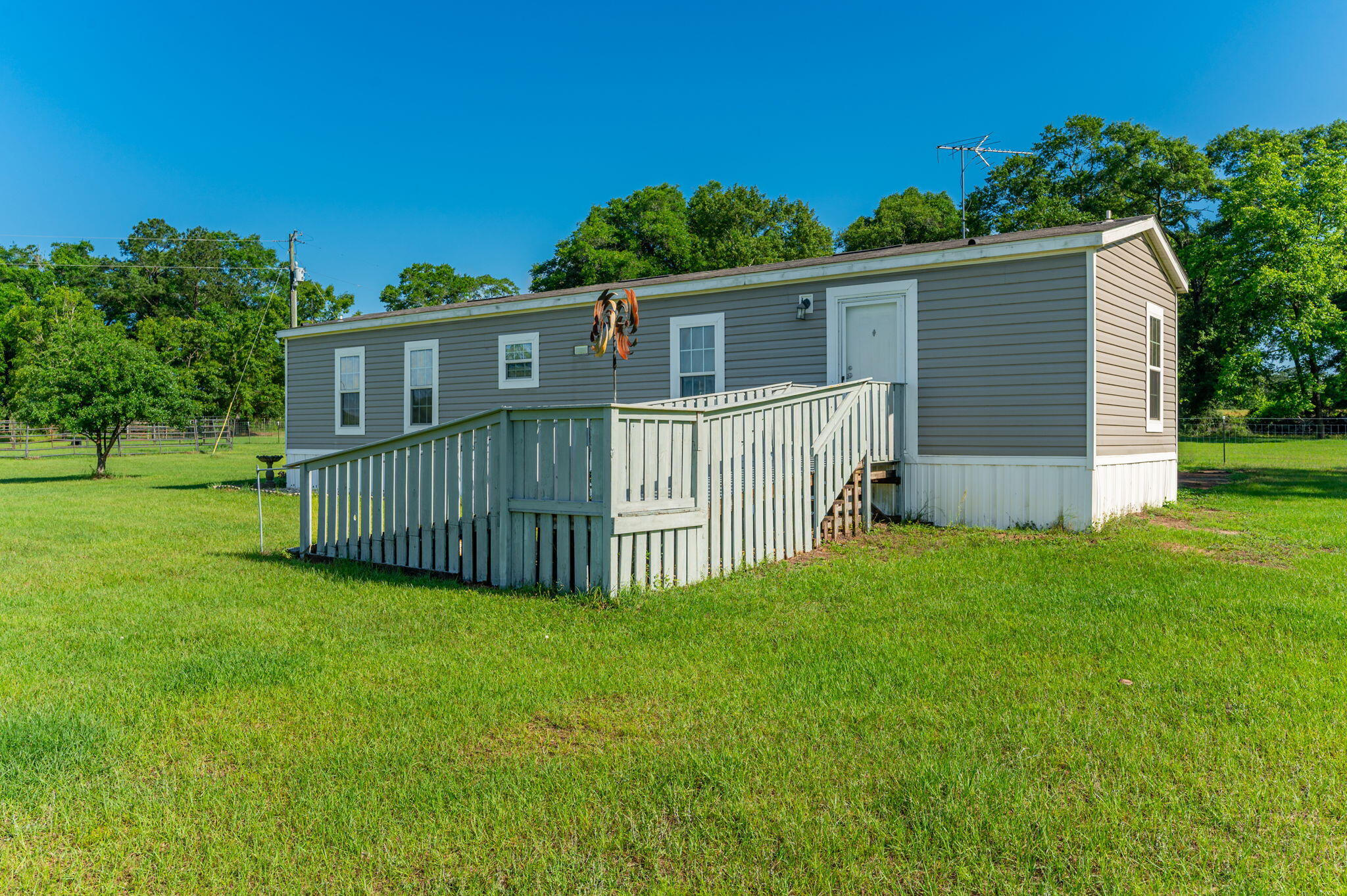 2295 Bermuda Lane Ponce De Leon FL 32455