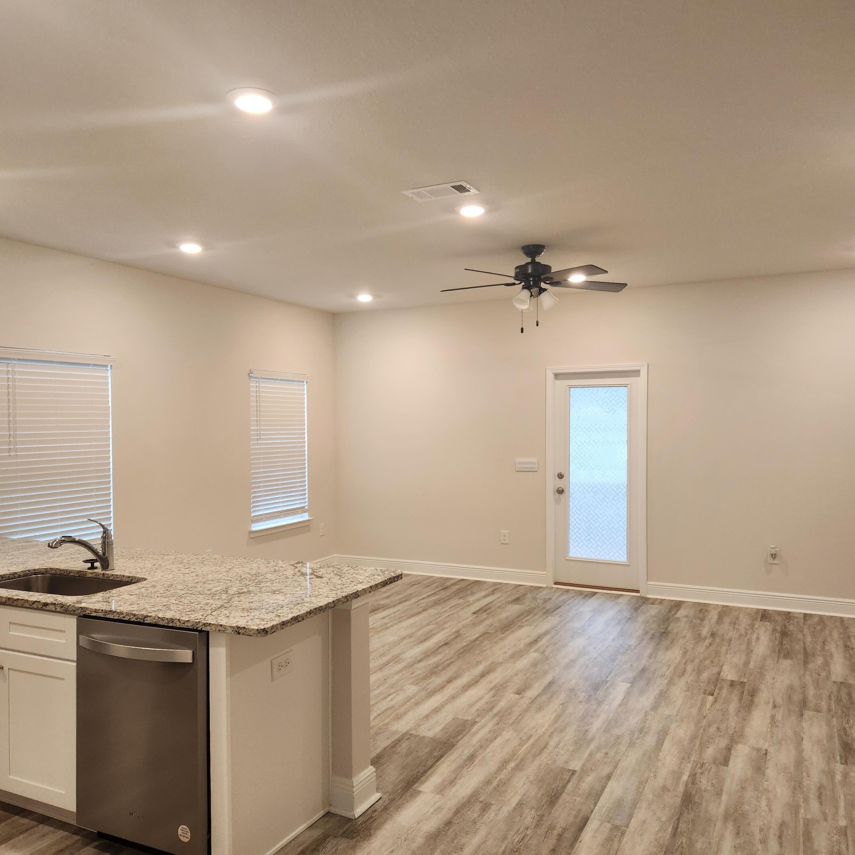 1016 Mclaren Circle Fort Walton Beach FL 32547