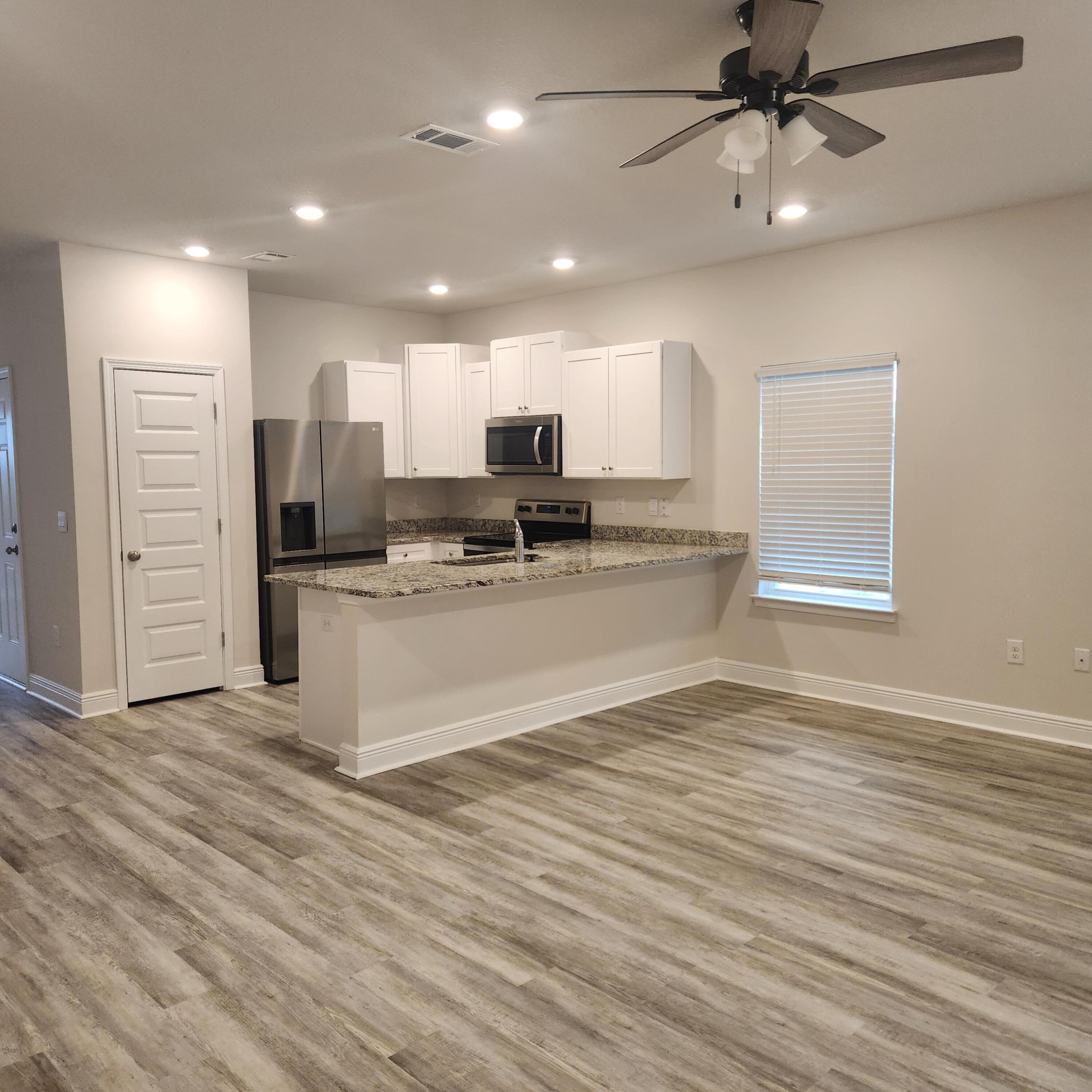 1016 Mclaren Circle Fort Walton Beach FL 32547