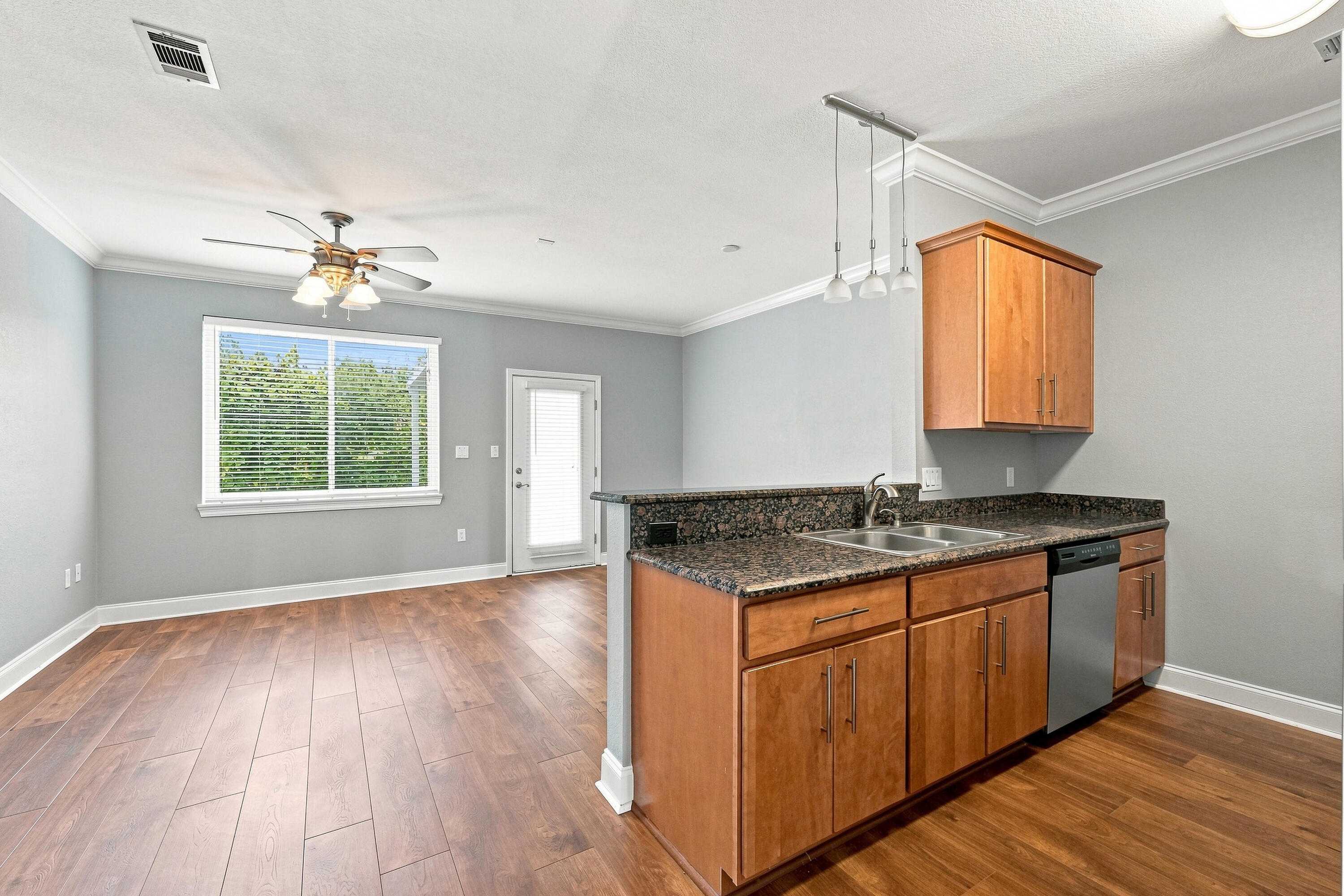 530 Valparaiso Parkway Valparaiso FL 32580