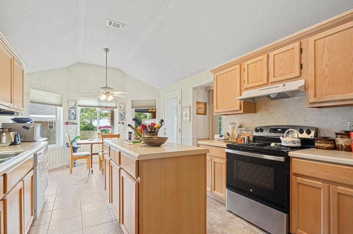 144 Long Pointe Drive Mary Esther FL 32569
