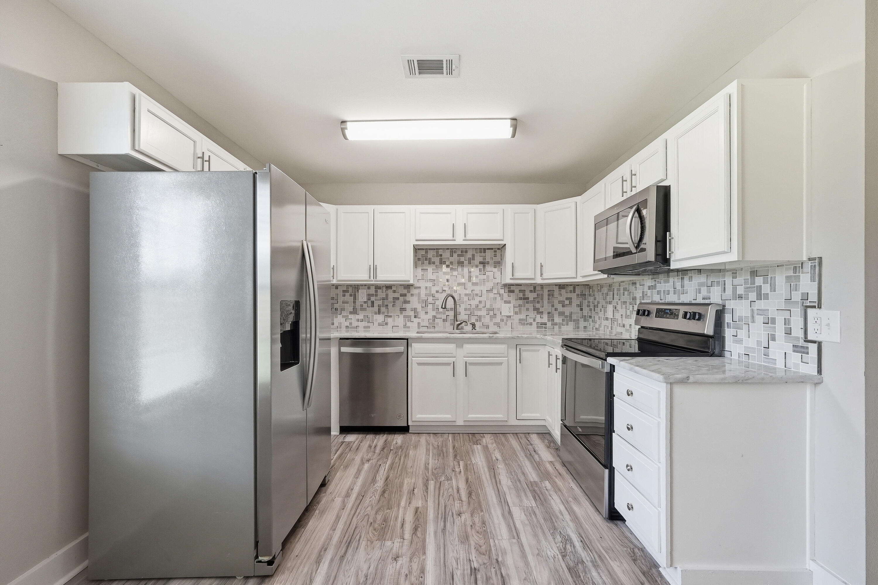 254 E Iris Lane Defuniak Springs FL 32433
