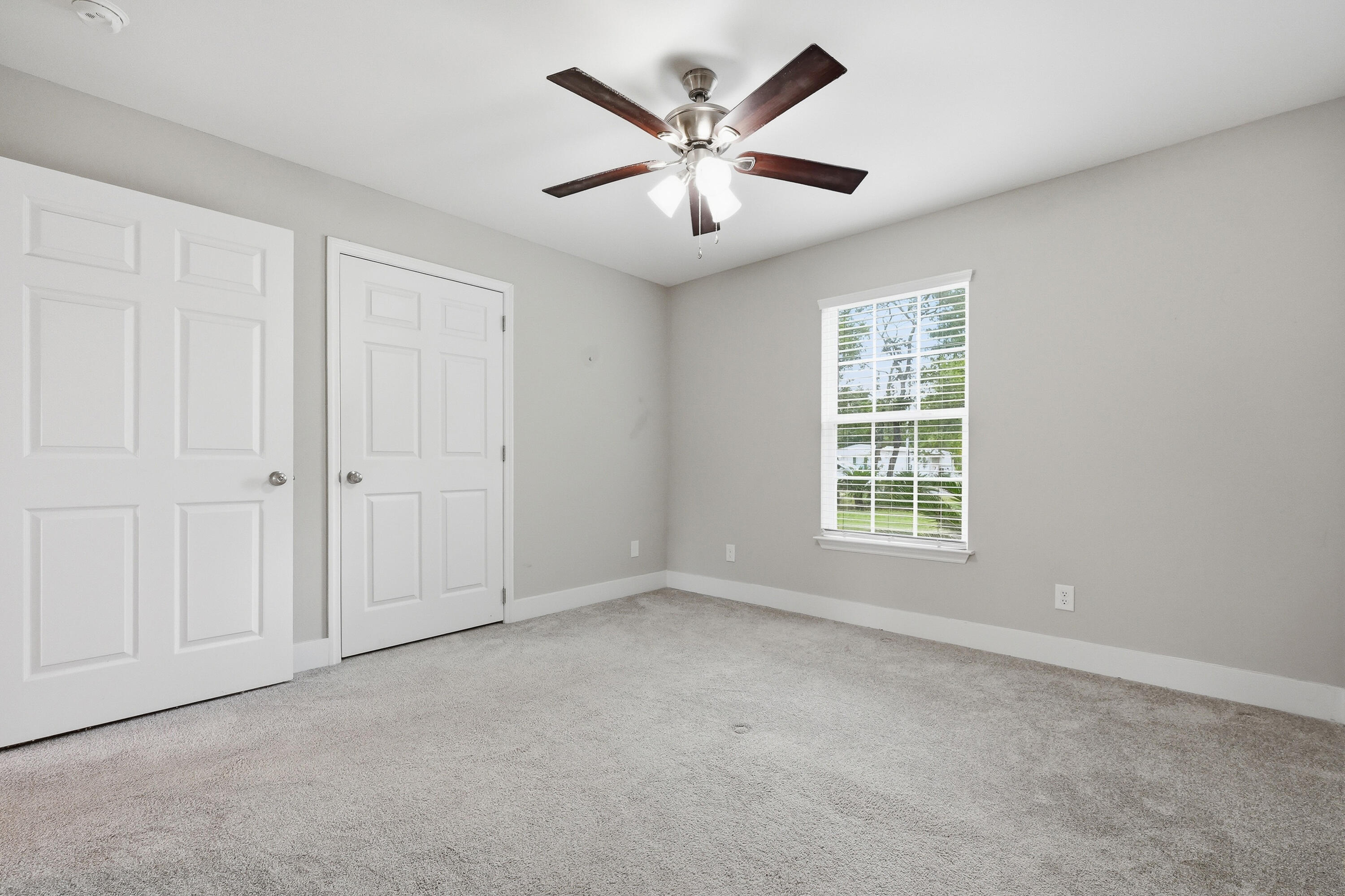 254 E Iris Lane Defuniak Springs FL 32433