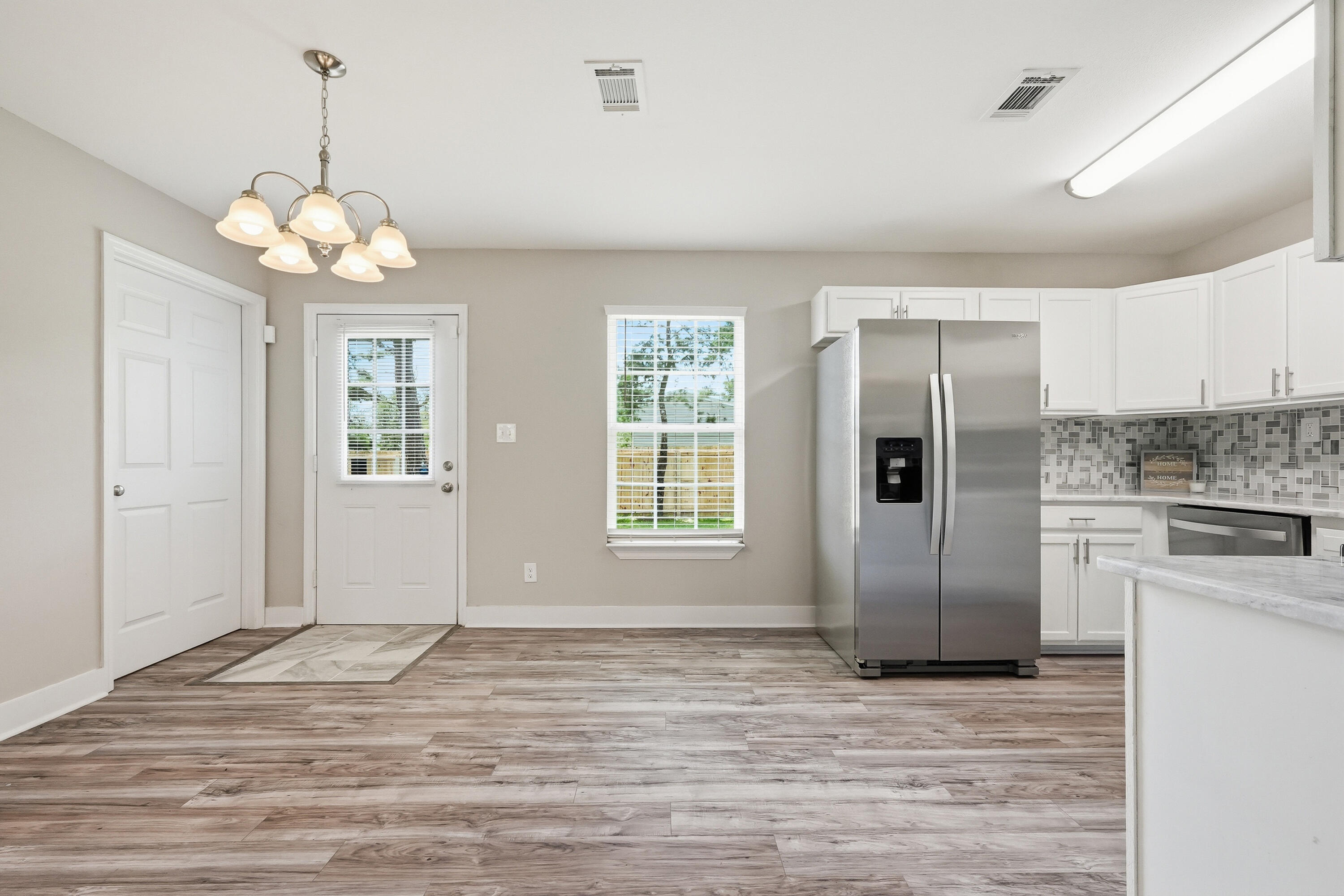 254 E Iris Lane Defuniak Springs FL 32433