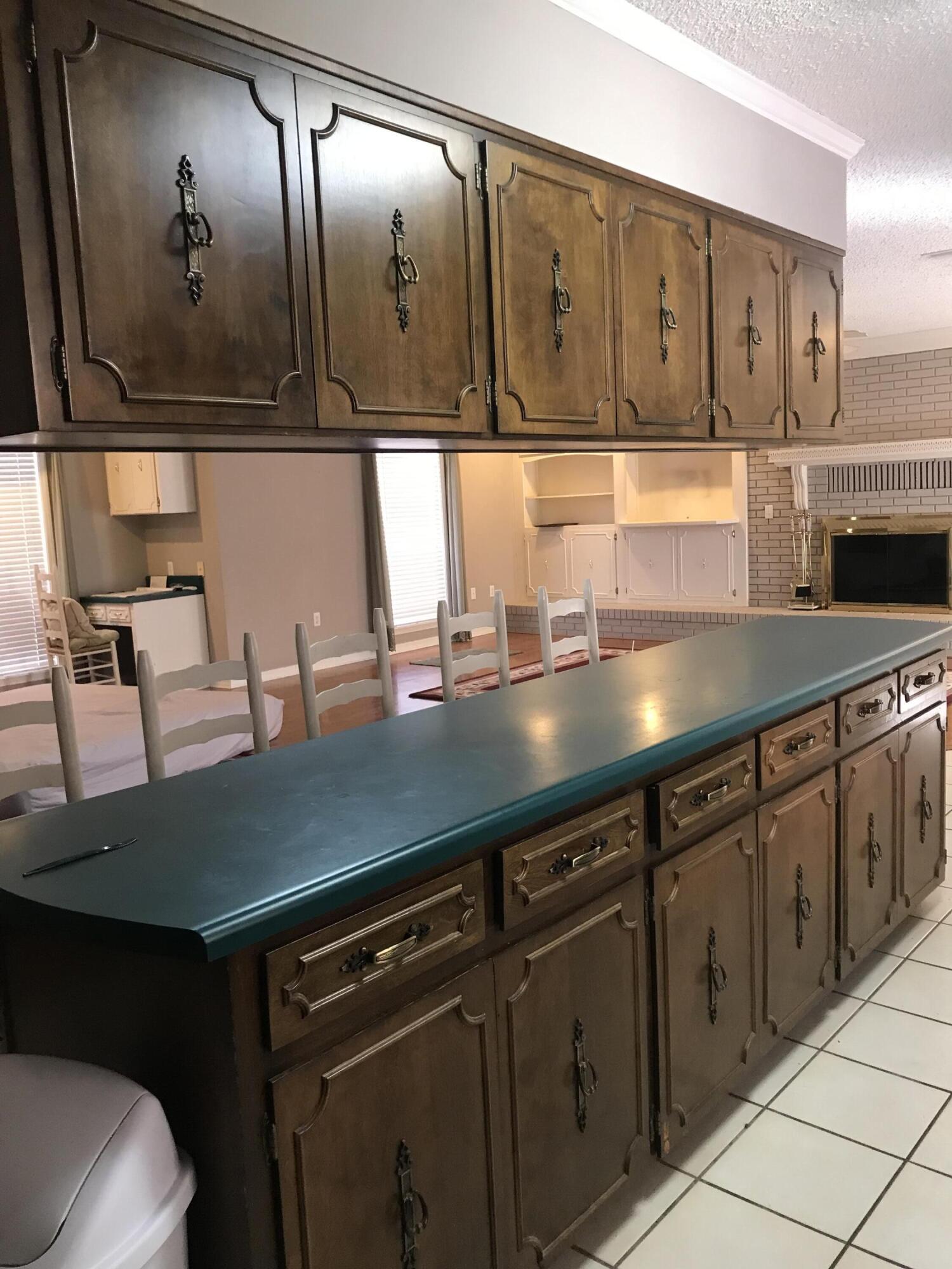 202 Adams Drive Crestview FL 32536