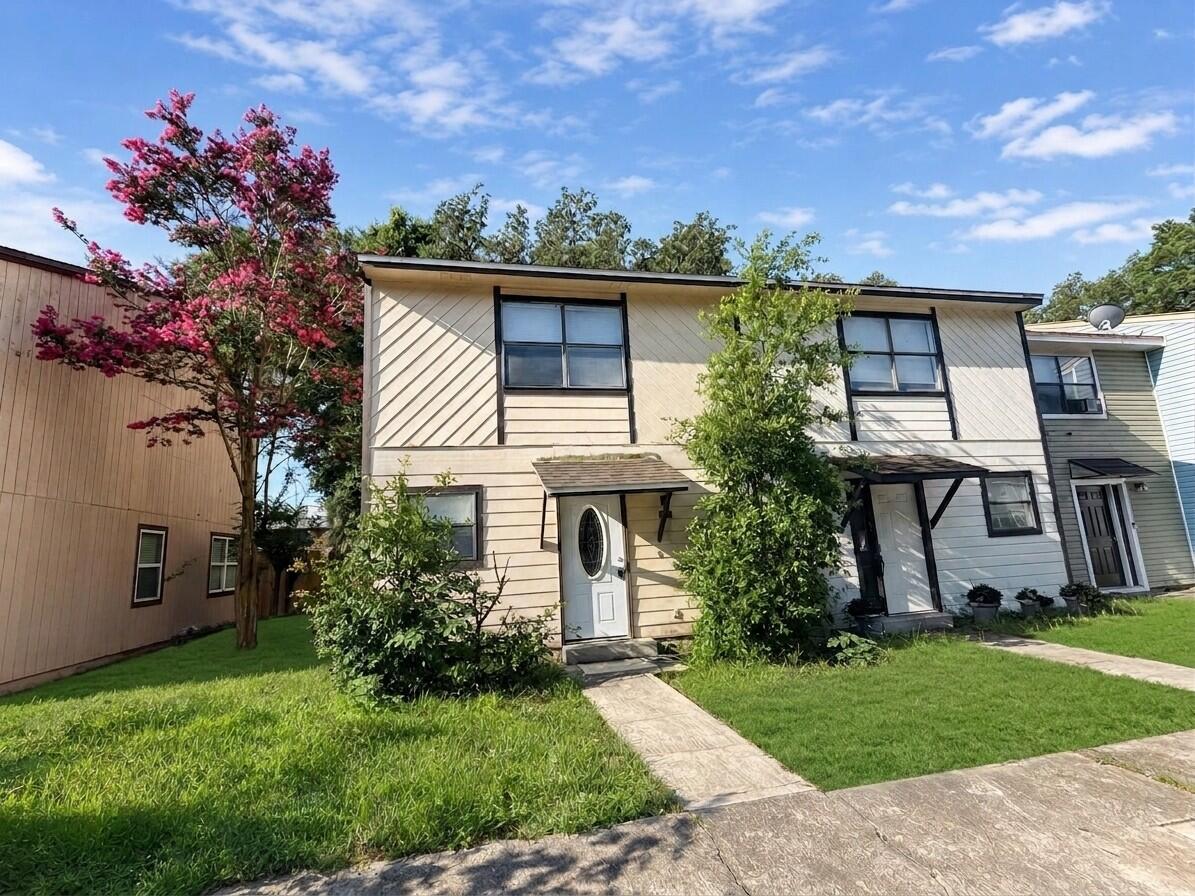 208 SE Third Street Fort Walton Beach FL 32548