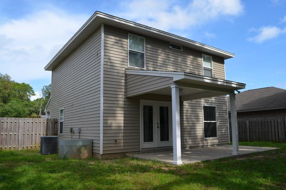 71 10th Street Shalimar FL 32579
