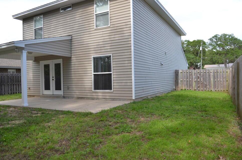 71 10th Street Shalimar FL 32579