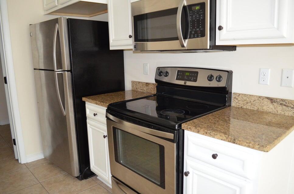 71 10th Street Shalimar FL 32579