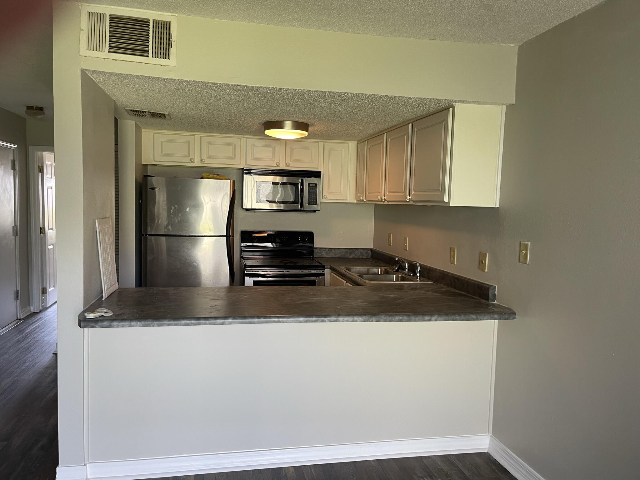 101 Old Ferry Road Shalimar FL 32579