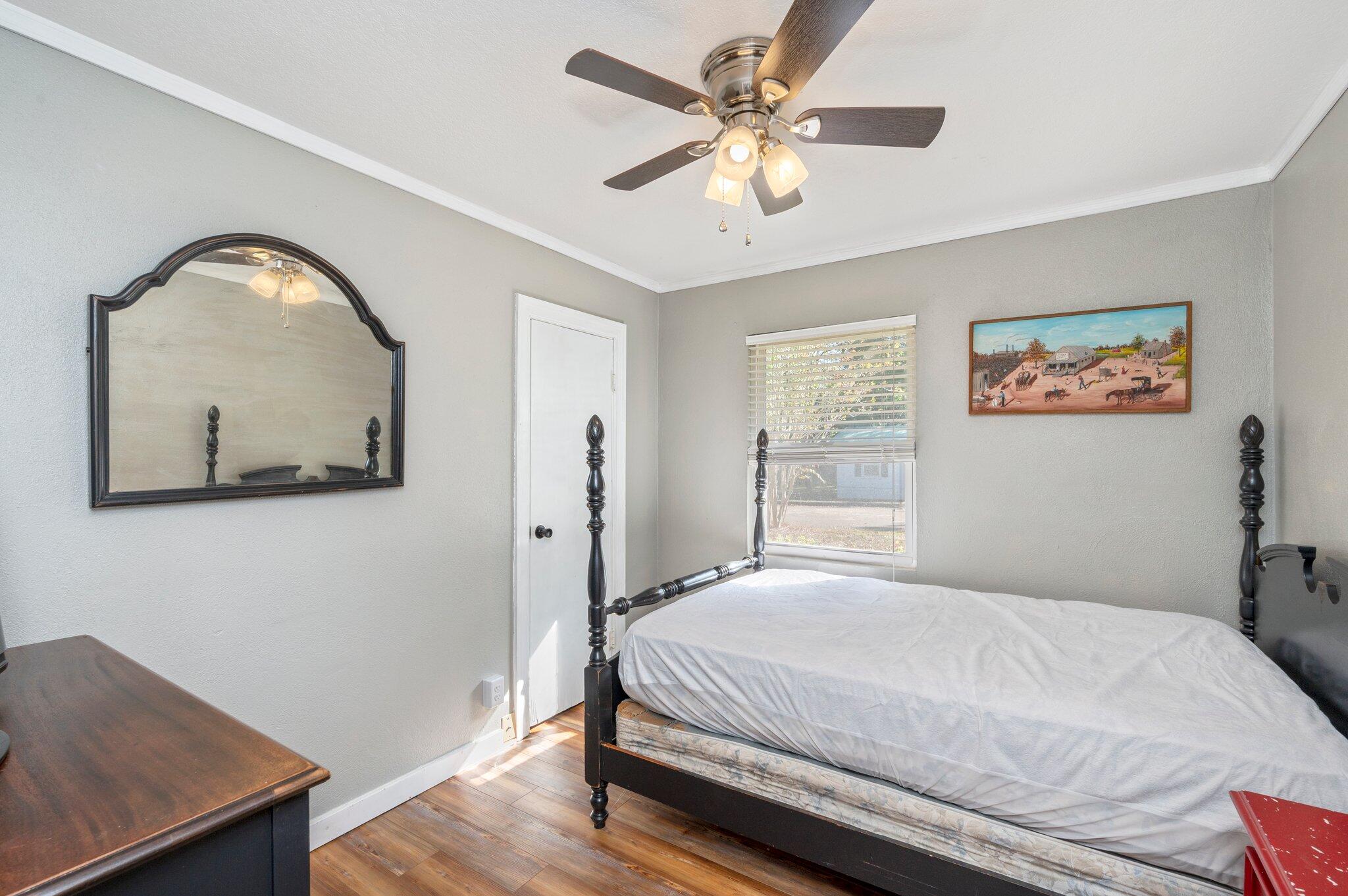 6 S 13th Street Defuniak Springs FL 32435
