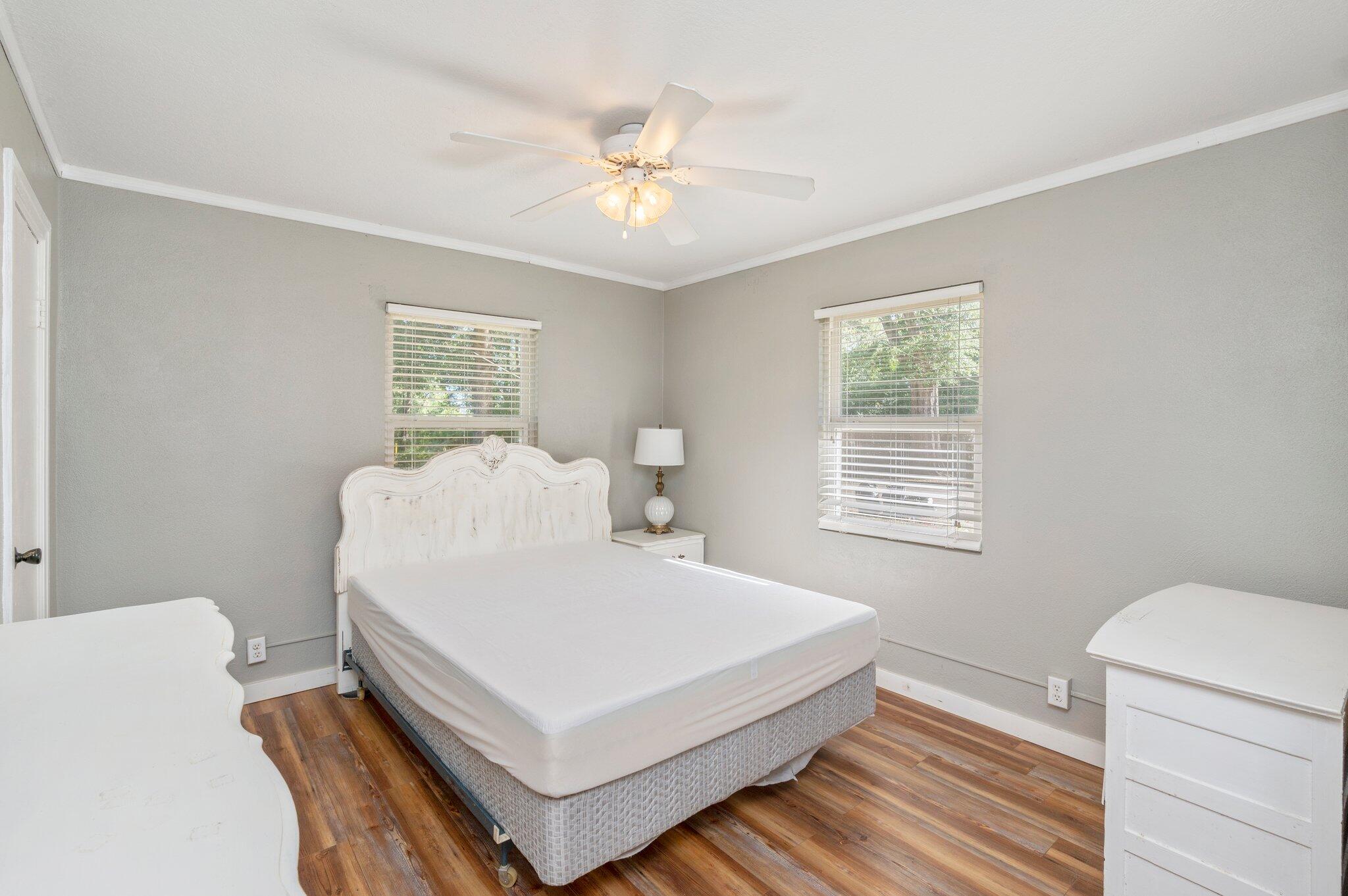 6 S 13th Street Defuniak Springs FL 32435