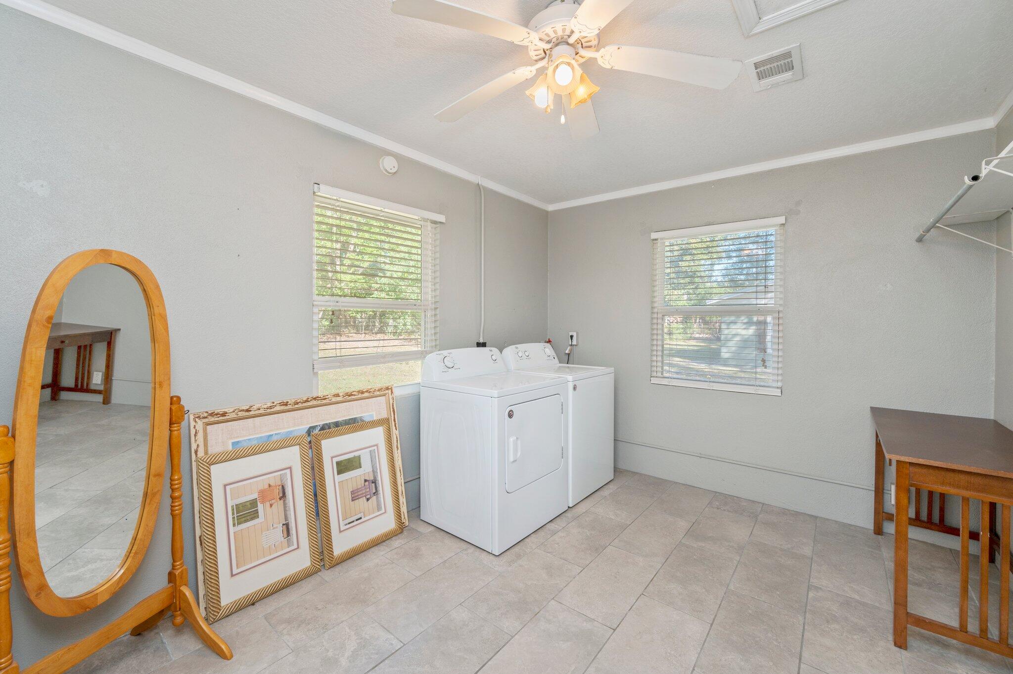 6 S 13th Street Defuniak Springs FL 32435