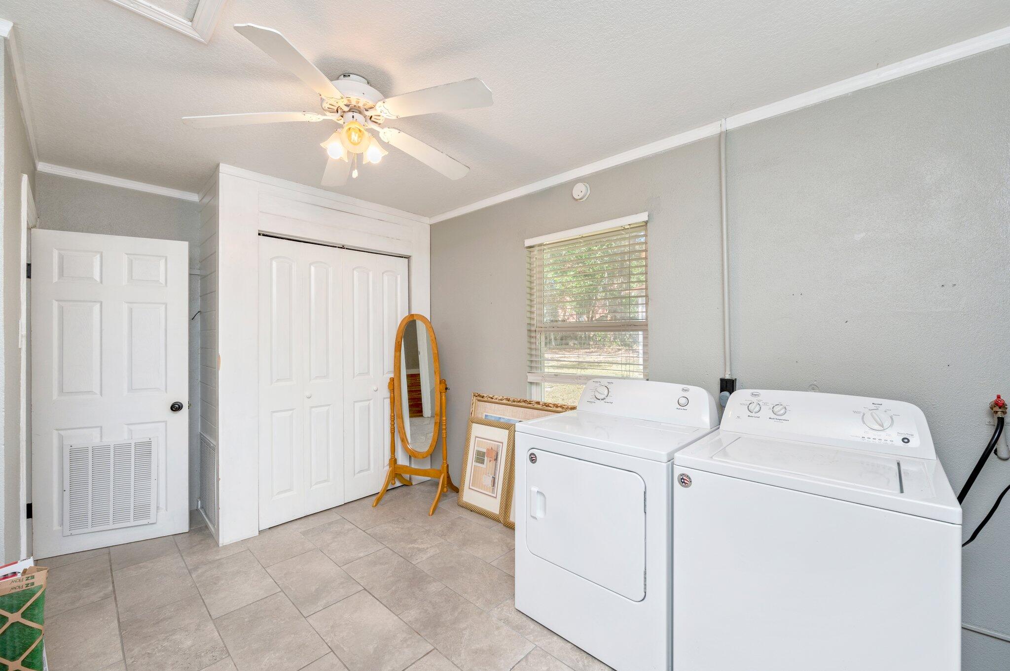 6 S 13th Street Defuniak Springs FL 32435