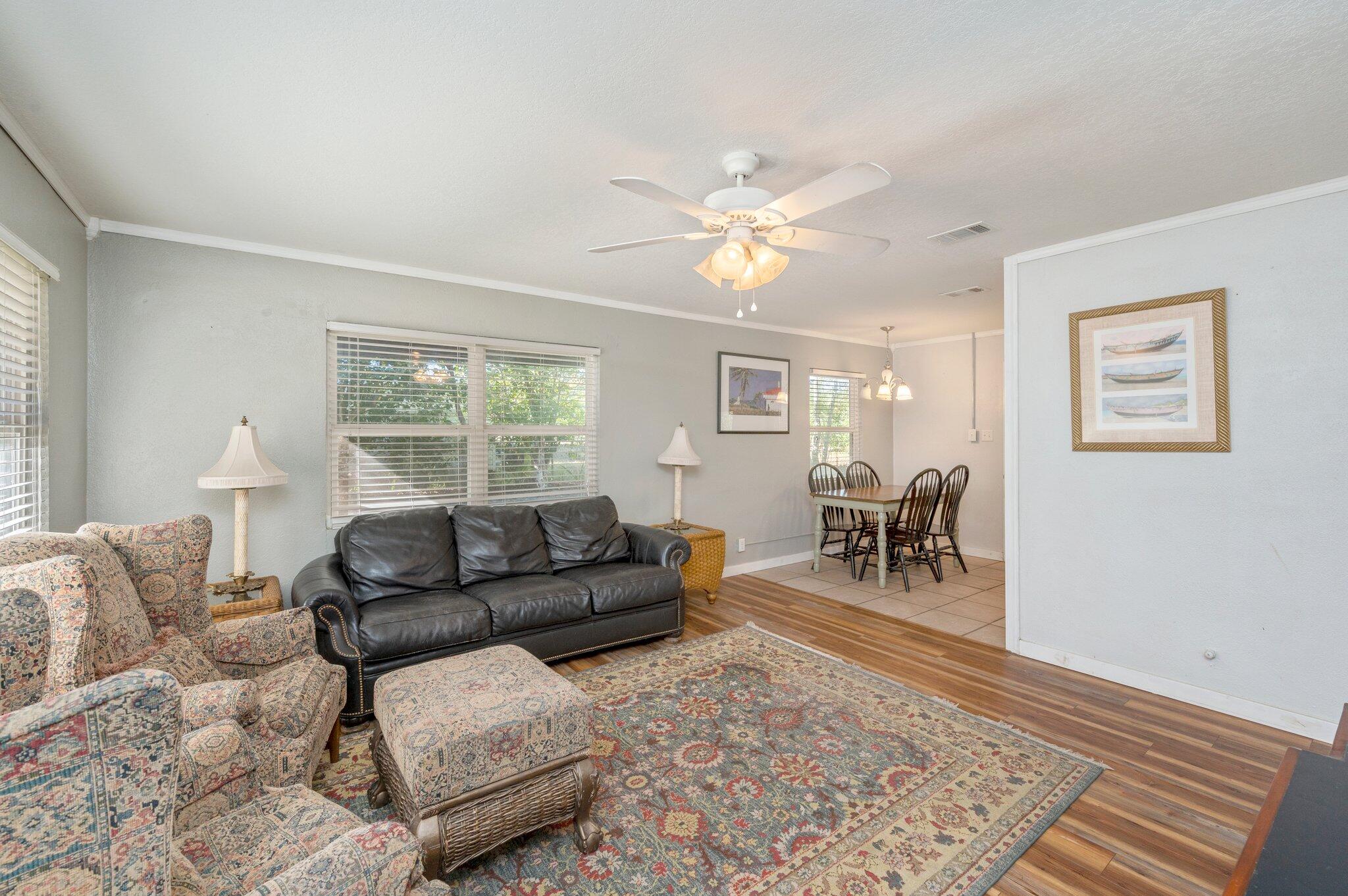 6 S 13th Street Defuniak Springs FL 32435