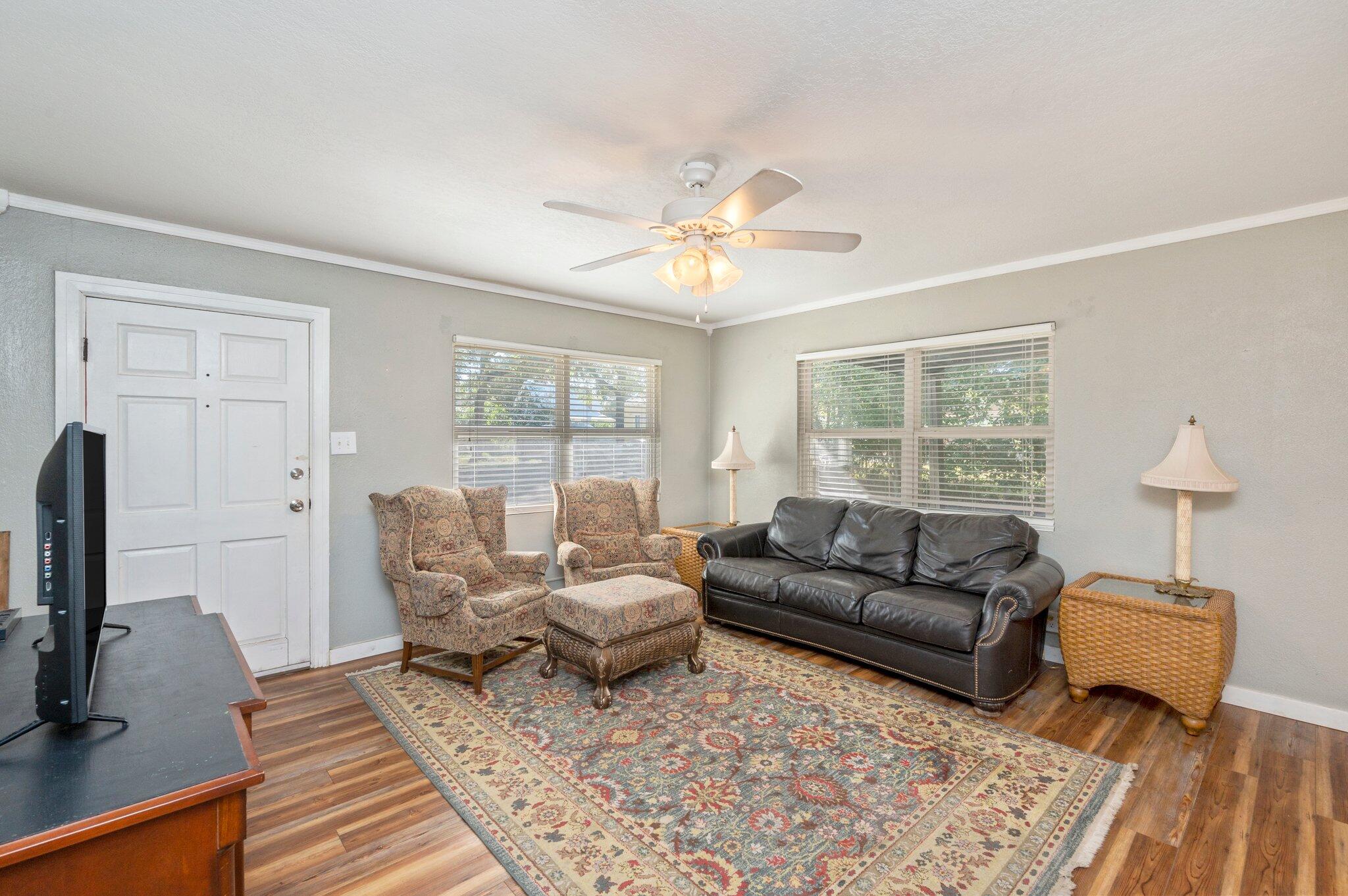 6 S 13th Street Defuniak Springs FL 32435