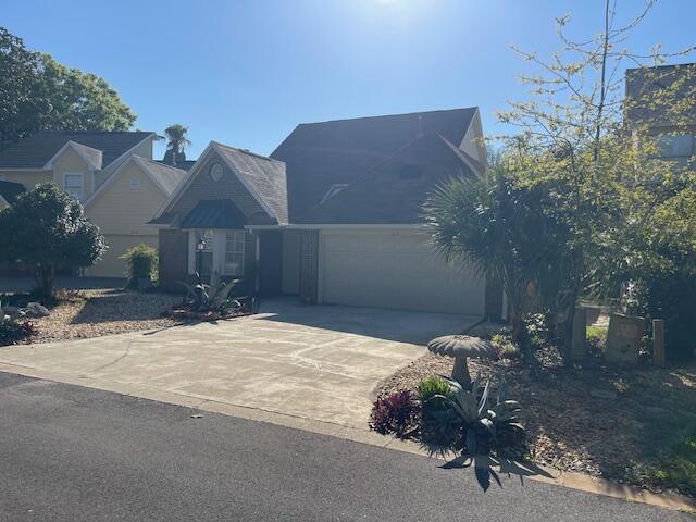 810 Fairway Lakes Drive Niceville FL 32578