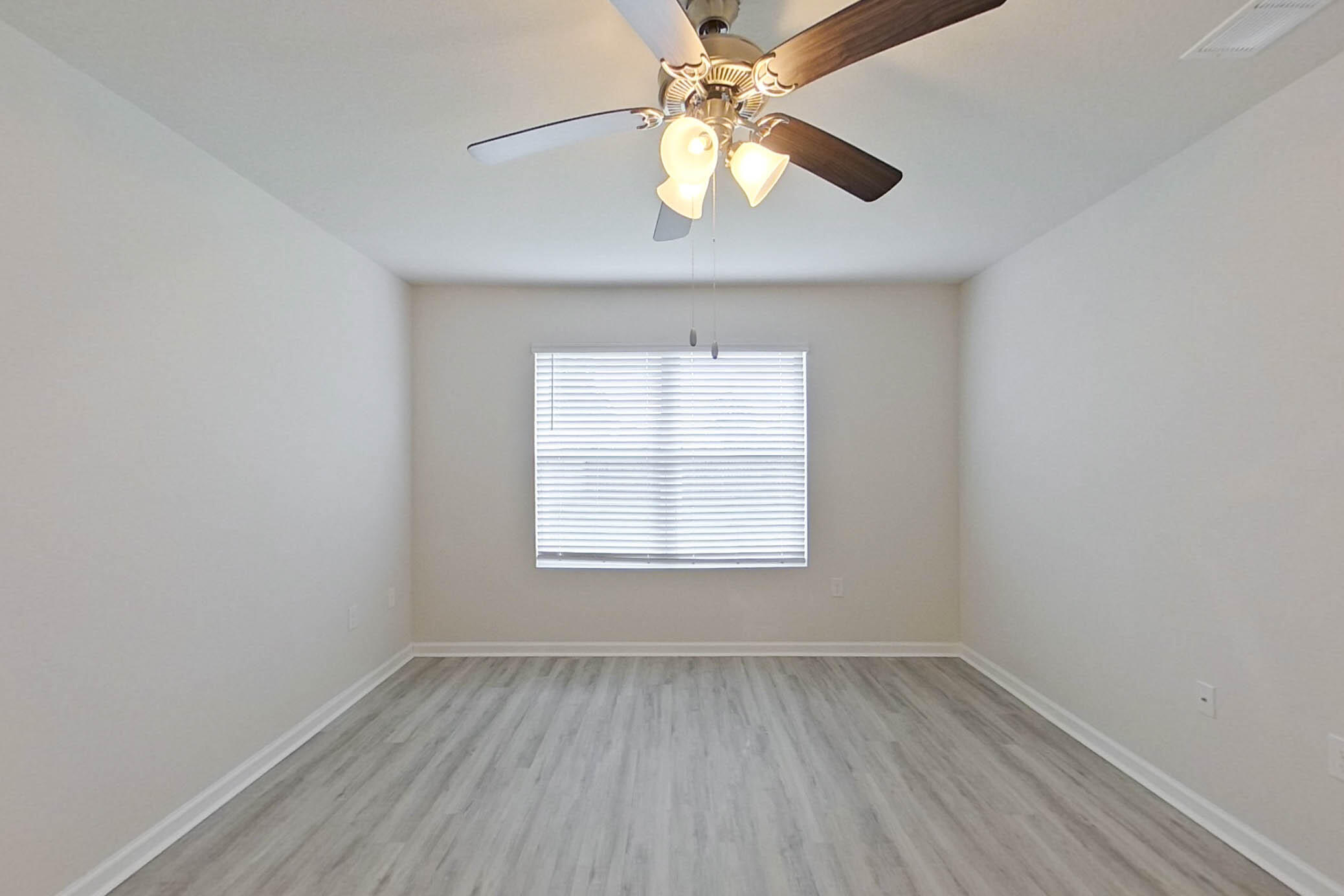 401 Monarch Lane Pensacola FL 32503