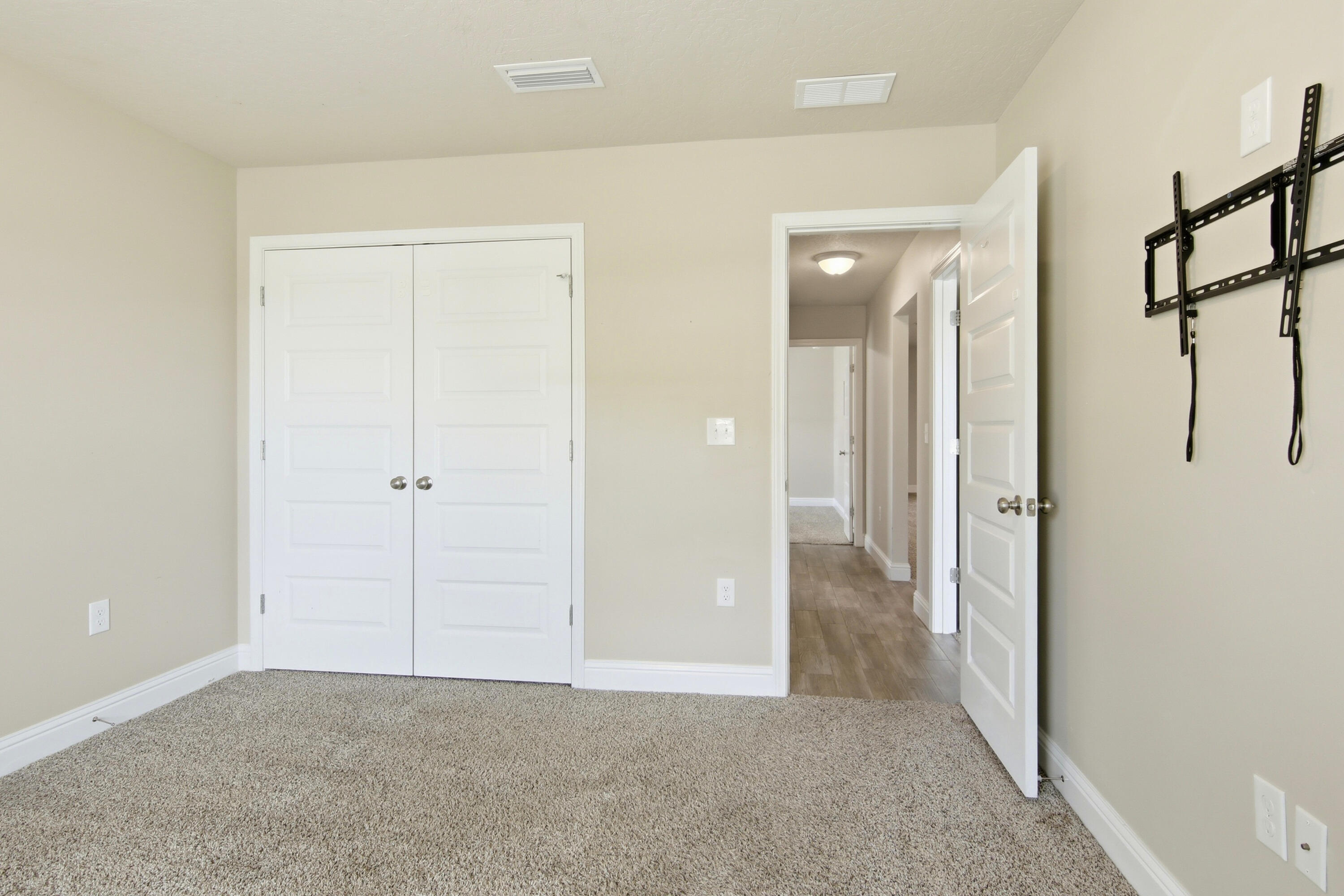 2892 Chancery Lane Crestview FL 32539