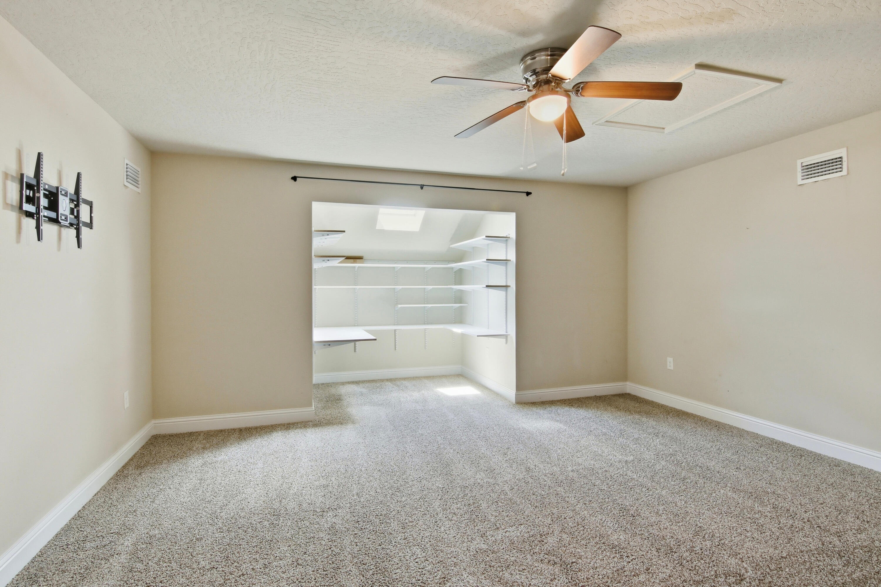 2892 Chancery Lane Crestview FL 32539