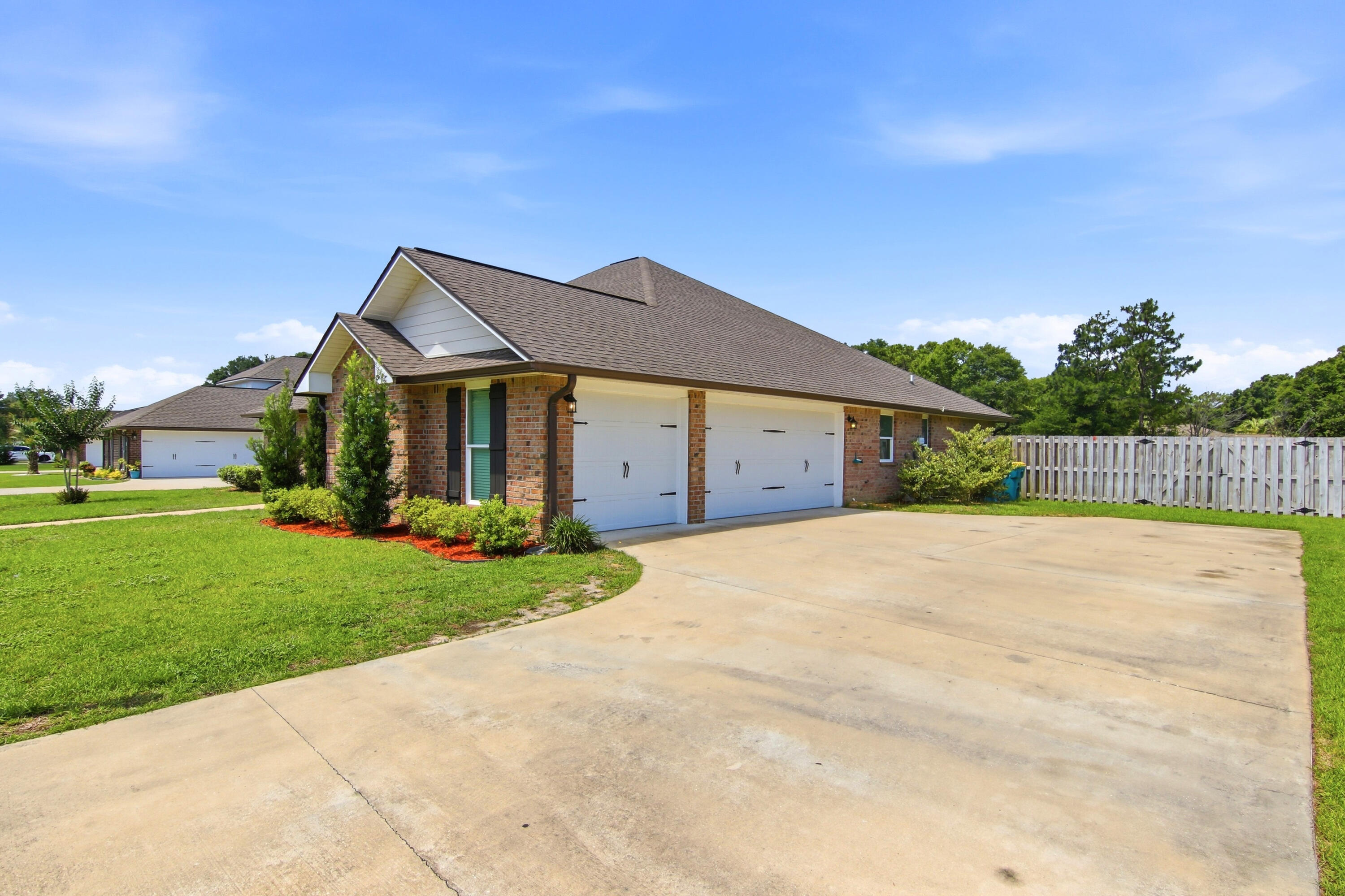 2892 Chancery Lane Crestview FL 32539