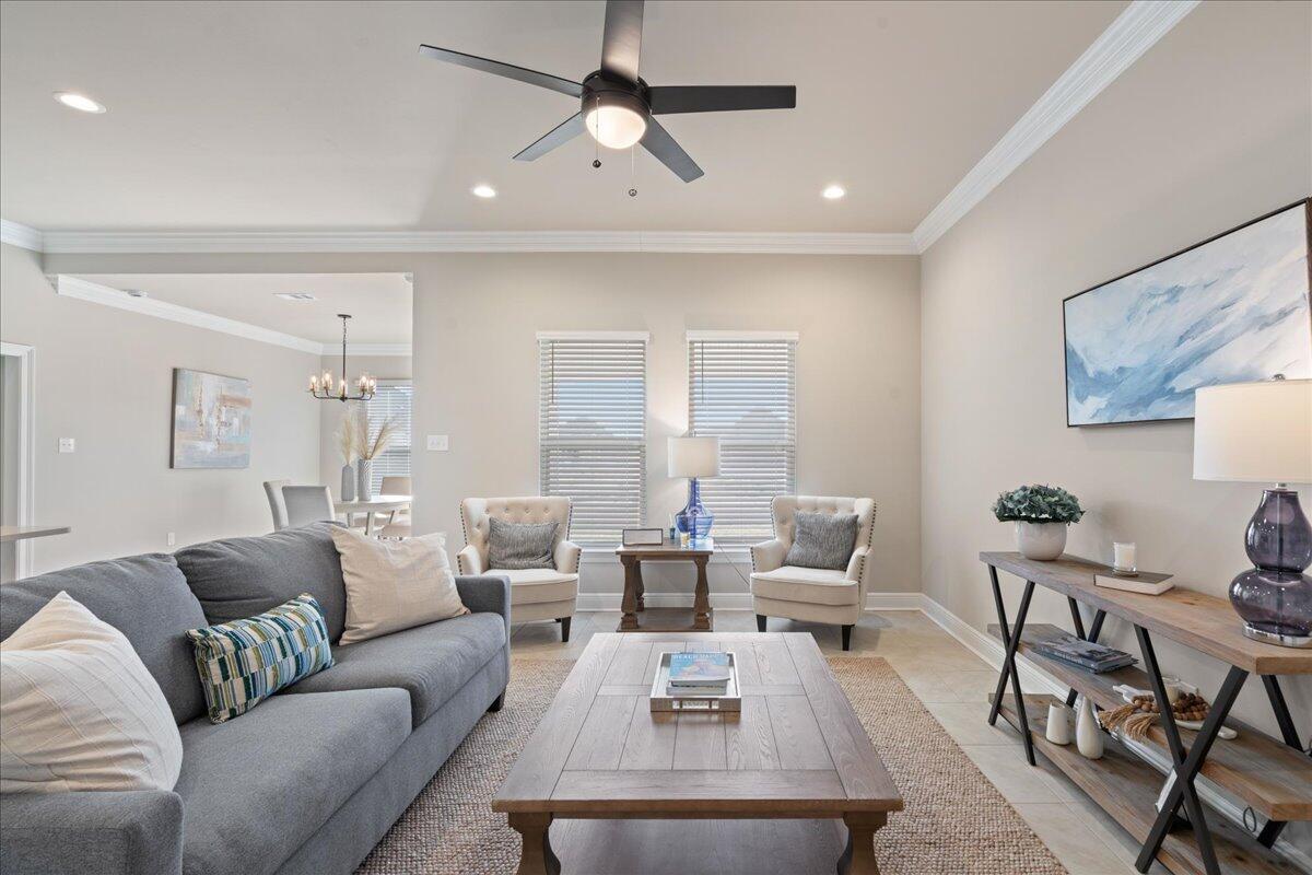 18 Hydrangea Boulevard Freeport FL 32439