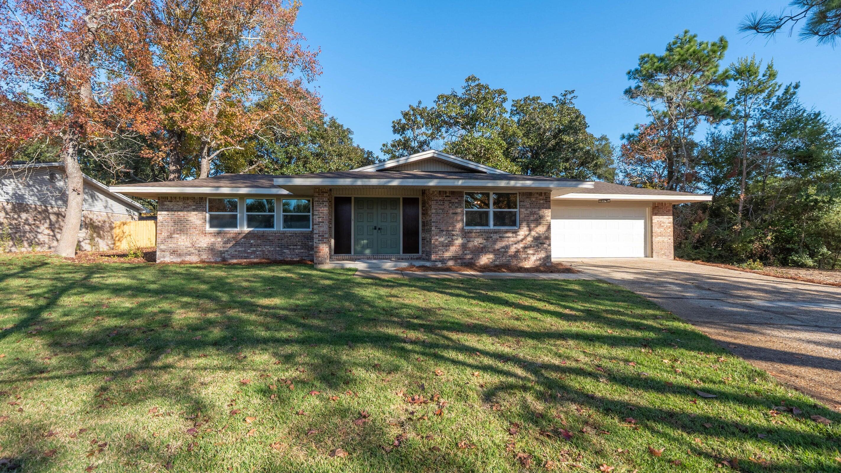 1 NE Stafford Circle Fort Walton Beach FL 32547
