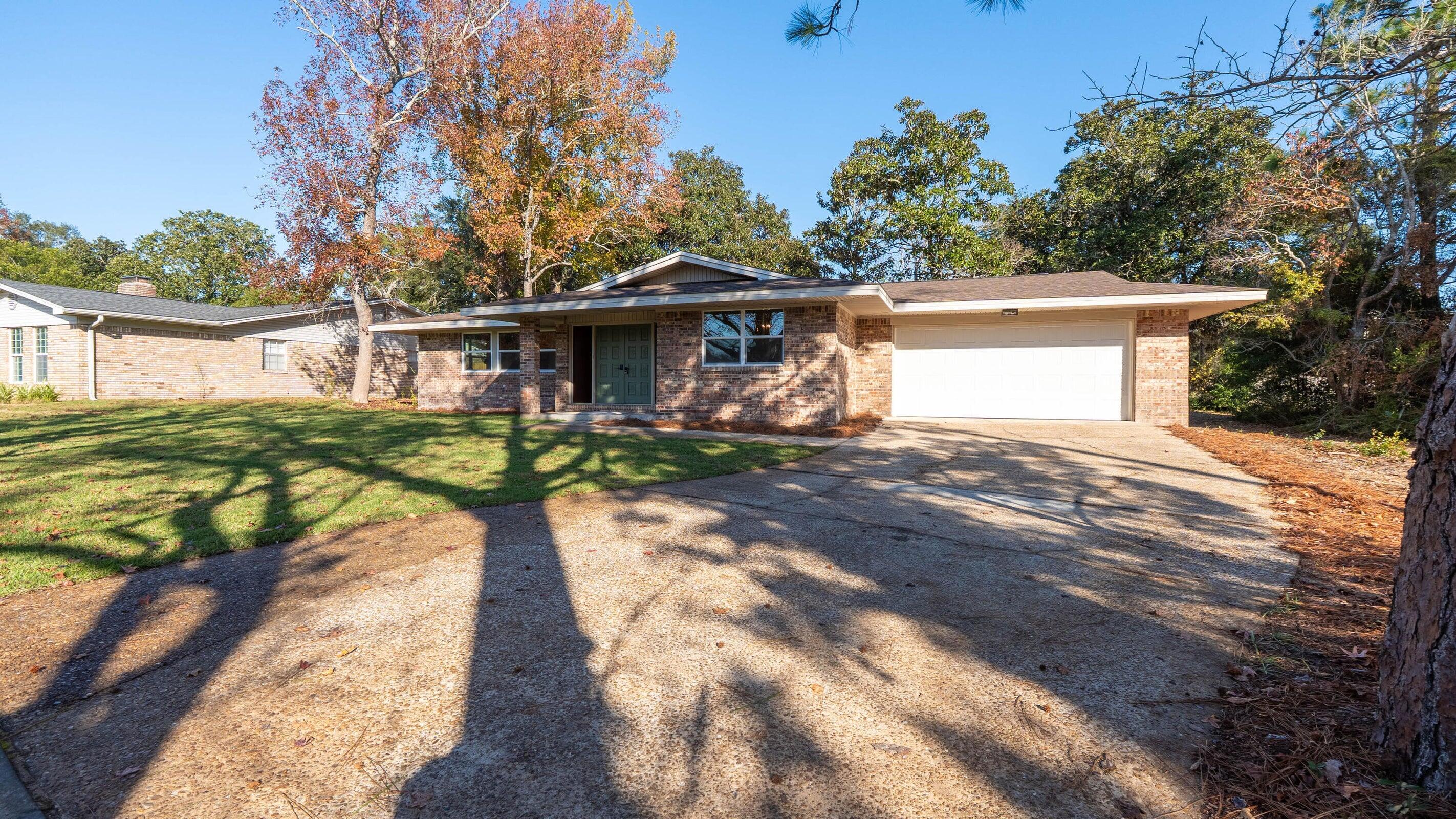 1 NE Stafford Circle Fort Walton Beach FL 32547