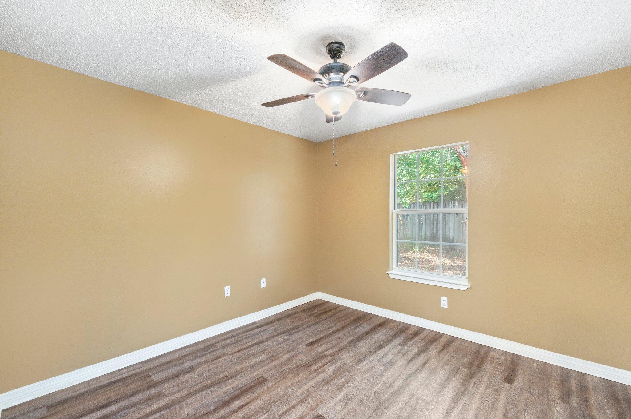 2803 Wilson Lane Crestview FL 32539