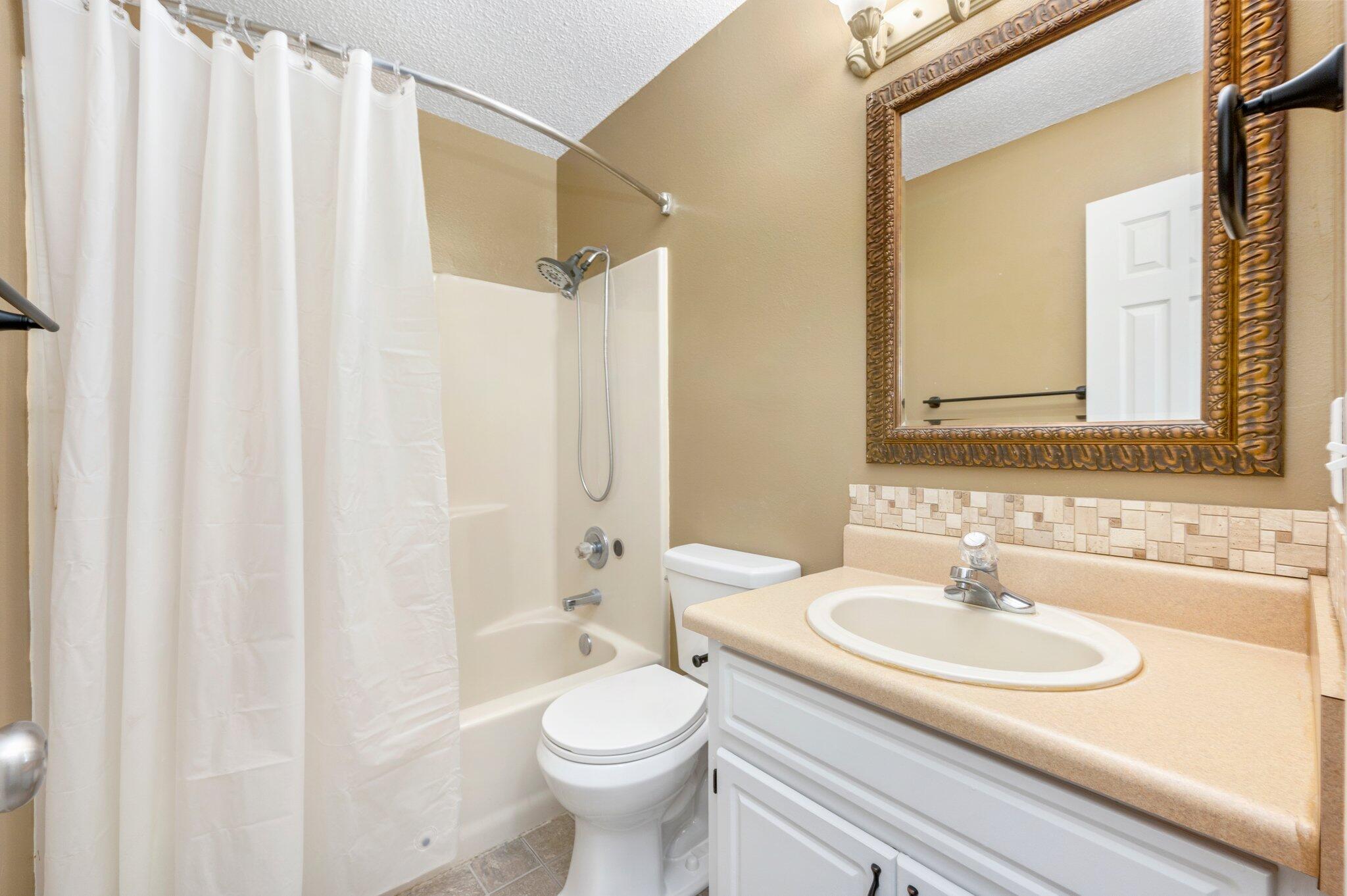 2803 Wilson Lane Crestview FL 32539