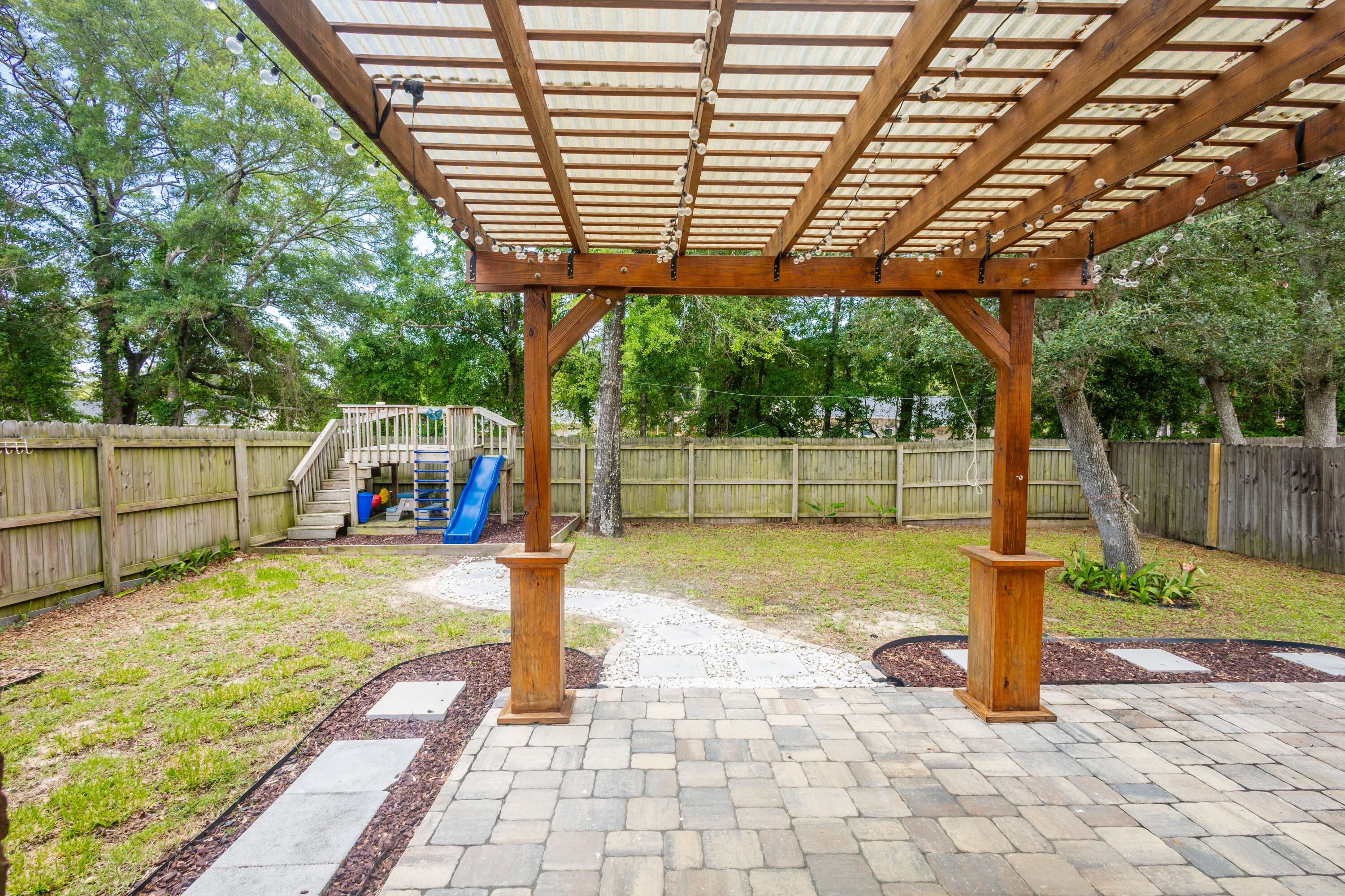 557 Valparaiso Parkway Valparaiso FL 32580
