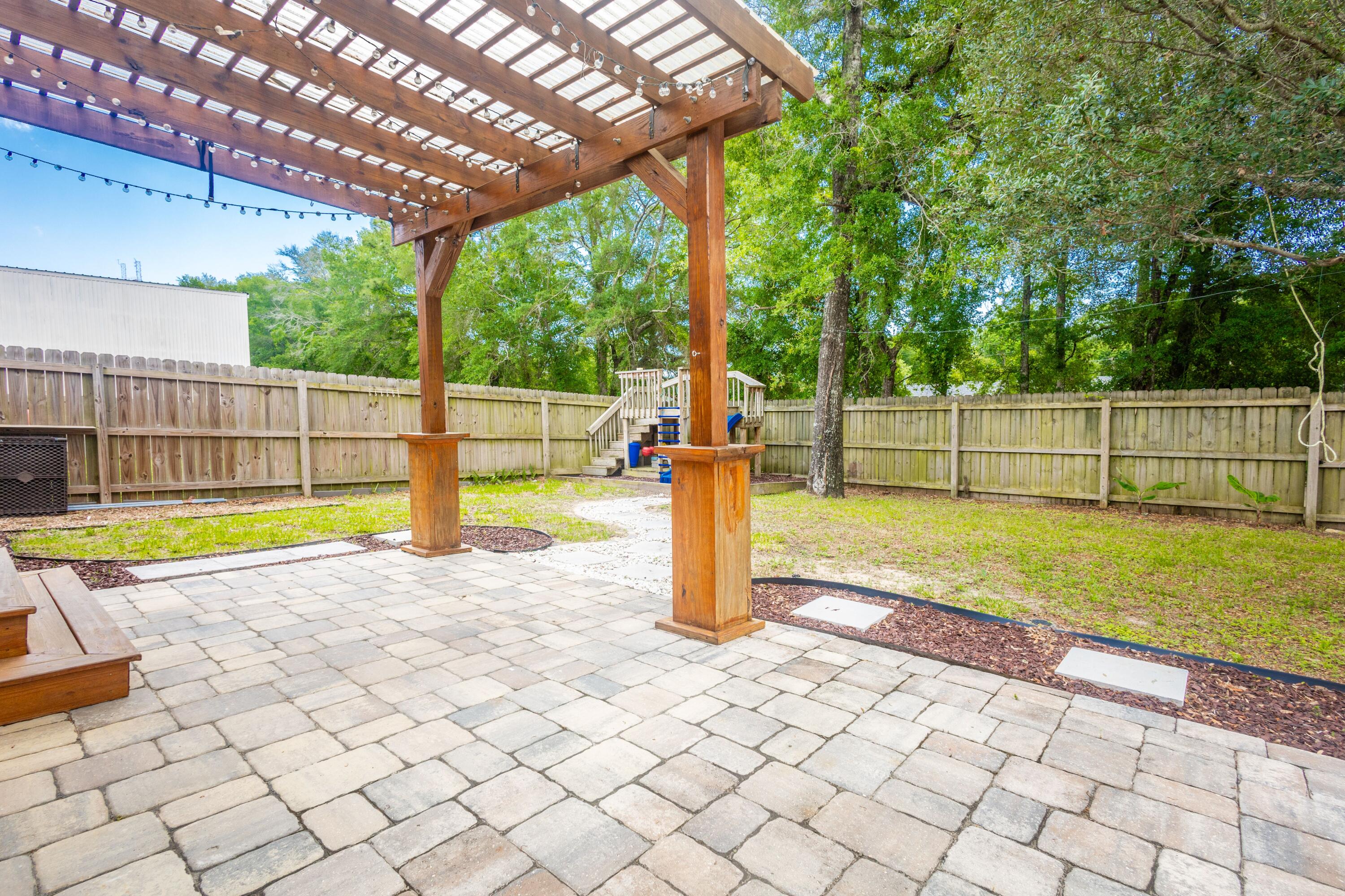 557 Valparaiso Parkway Valparaiso FL 32580